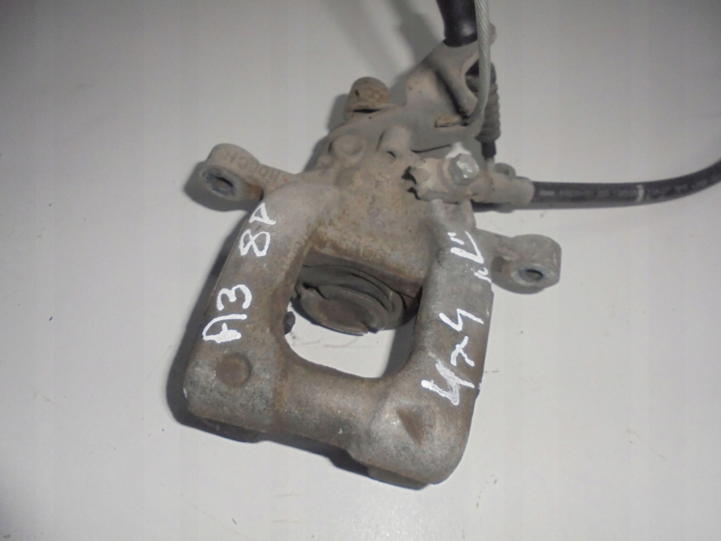 A3 8P GOLF VI OCTAVIA II 4X4 caliper left rear part