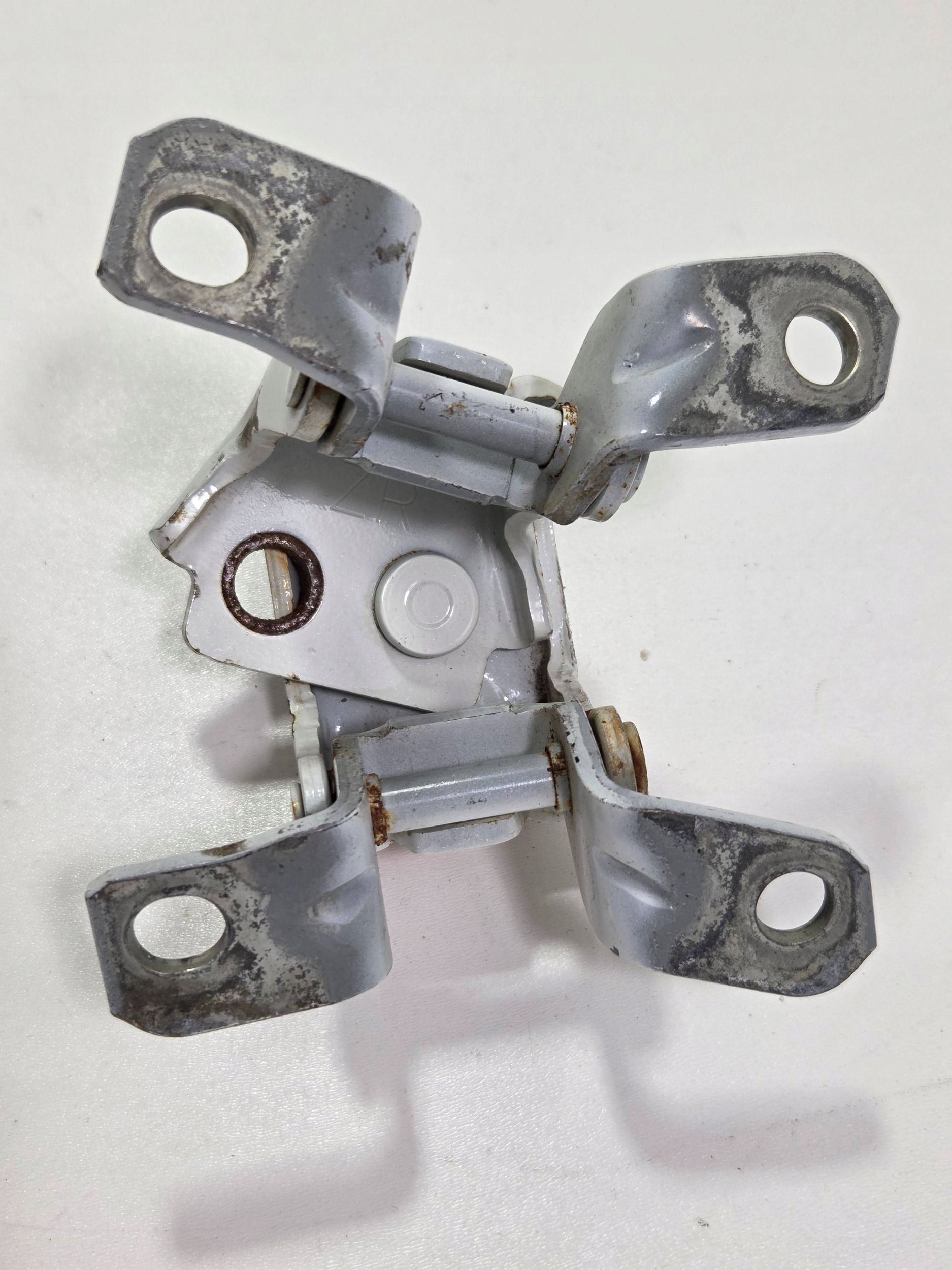 Mazda 6 GJ hinge door upper lower rear right (C41)