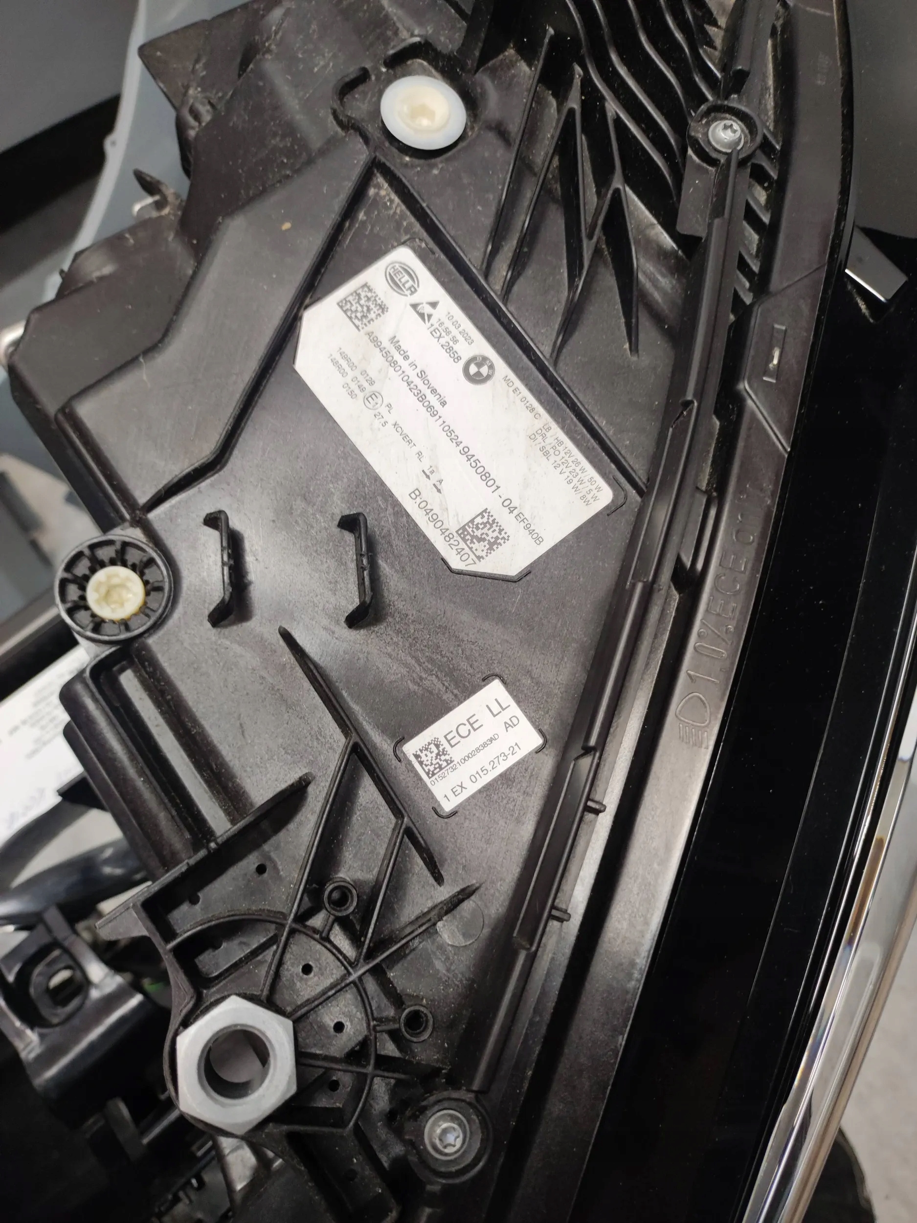 BMW 3 G20 G21 Lci maska pas lampy zderzak blotnikiKOL.C4P Strona zabudowy uniwersalne