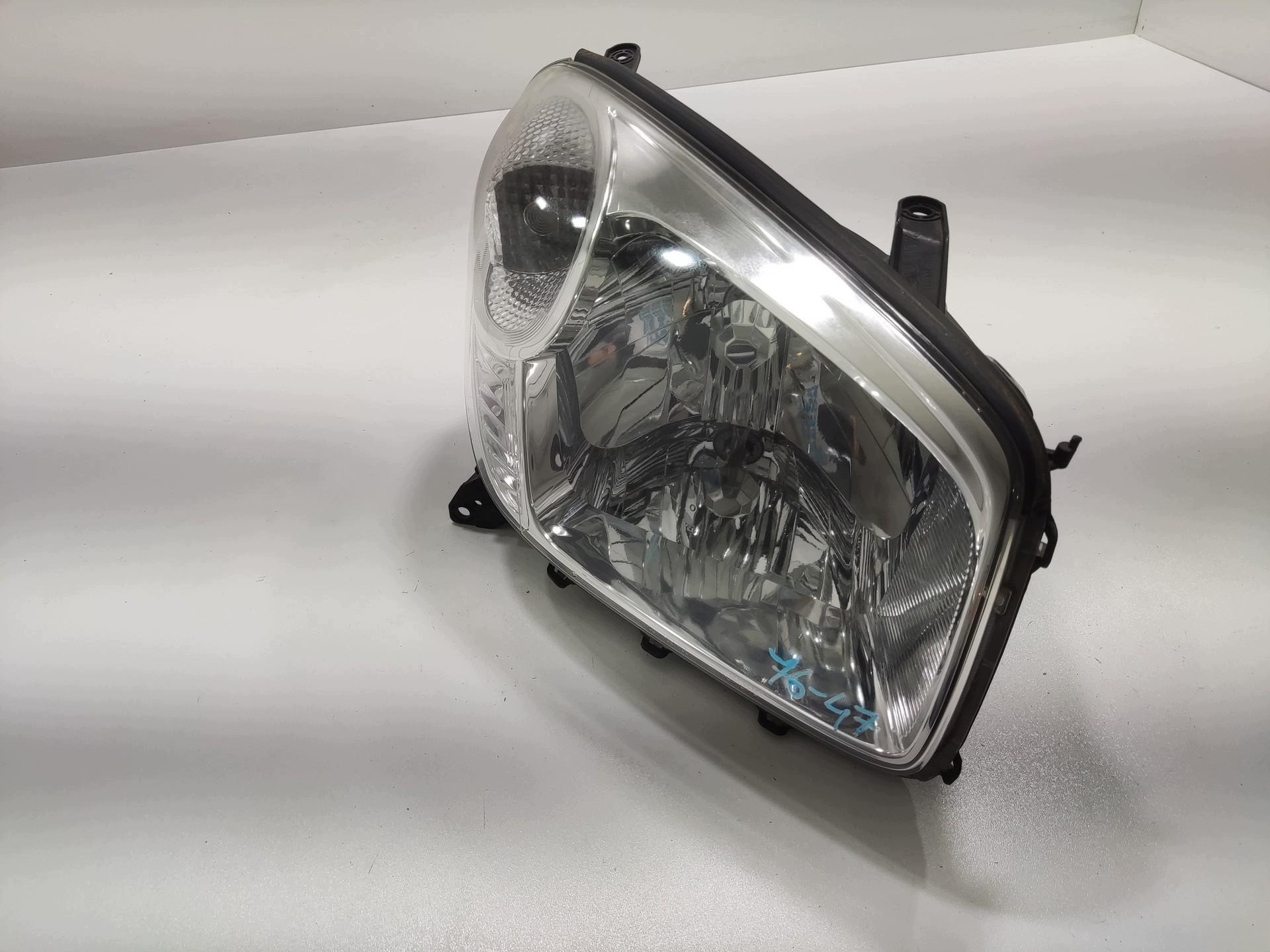 light right front front TOYOTA RAV4 II LIFT 2003-2005 EUROPA