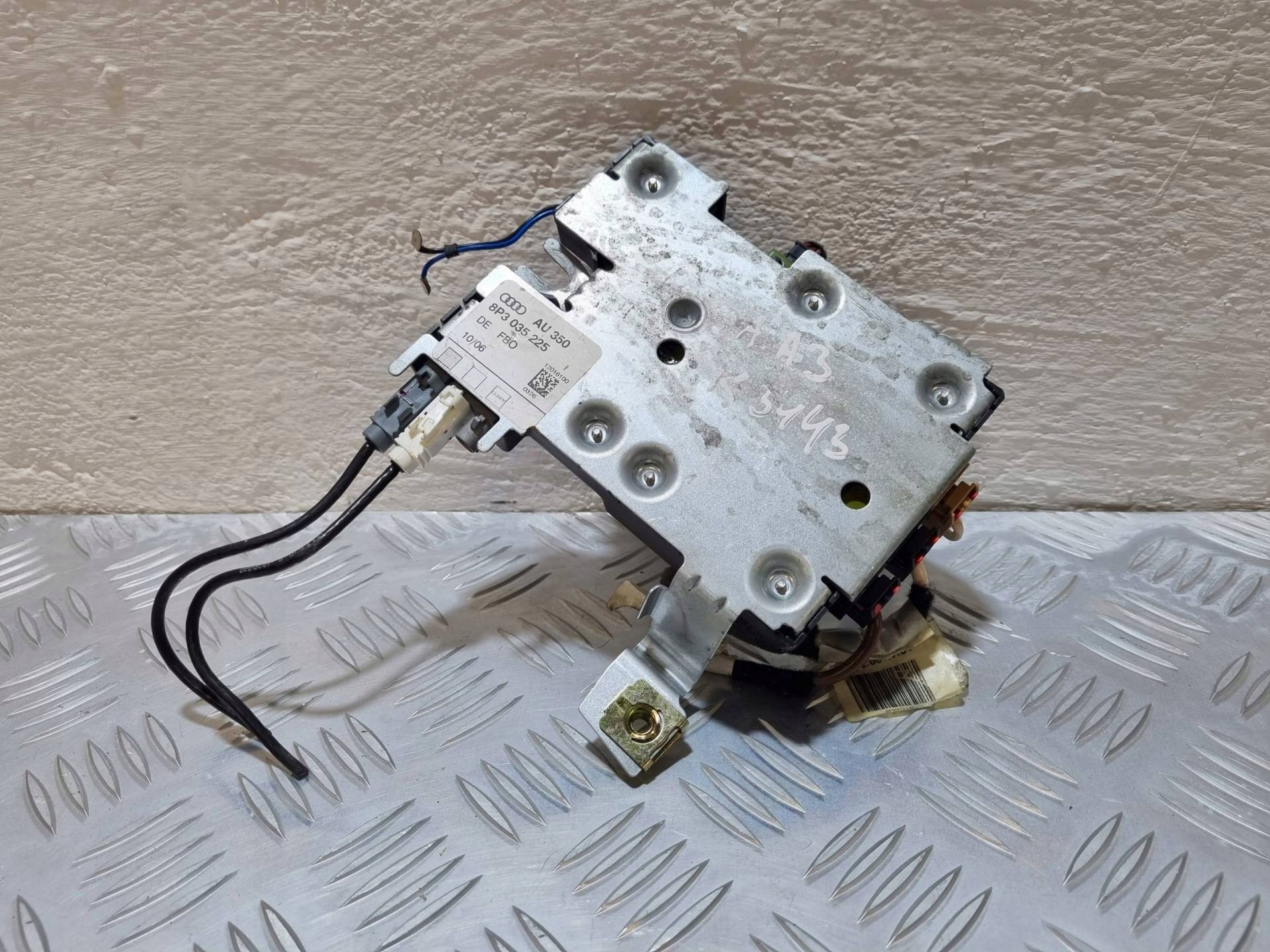 amplifier anteny Audi A3 8P facelift 2006 8P3035225