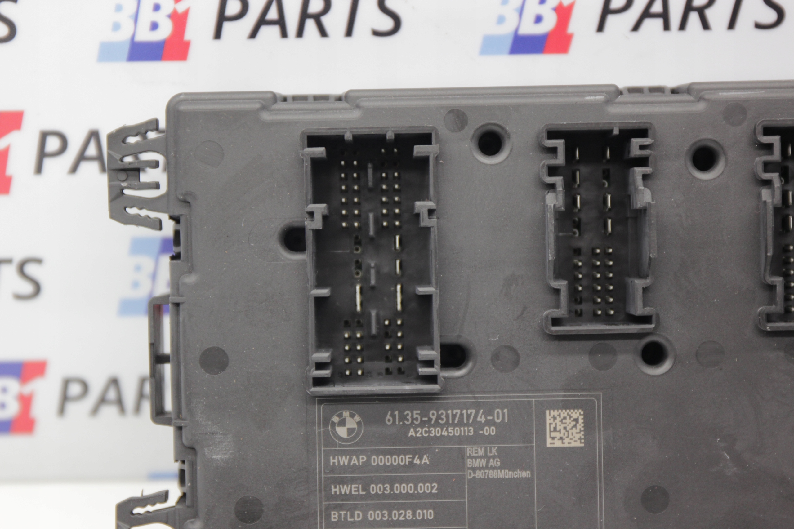BMW F30 F31 F32 module control unit REM 9317174