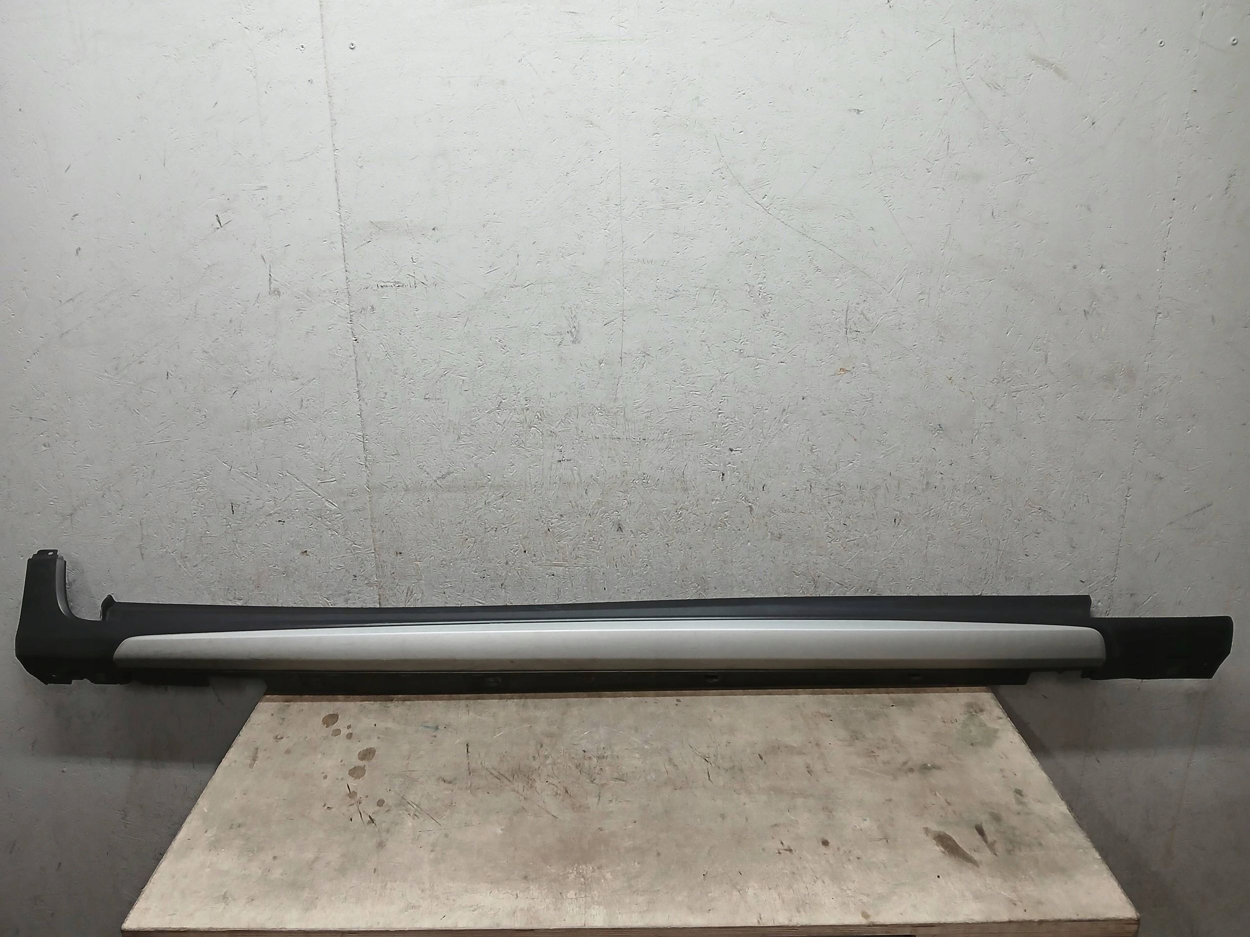threshold moulding threshold left cap FORD FOCUS MK4 ACTIVE