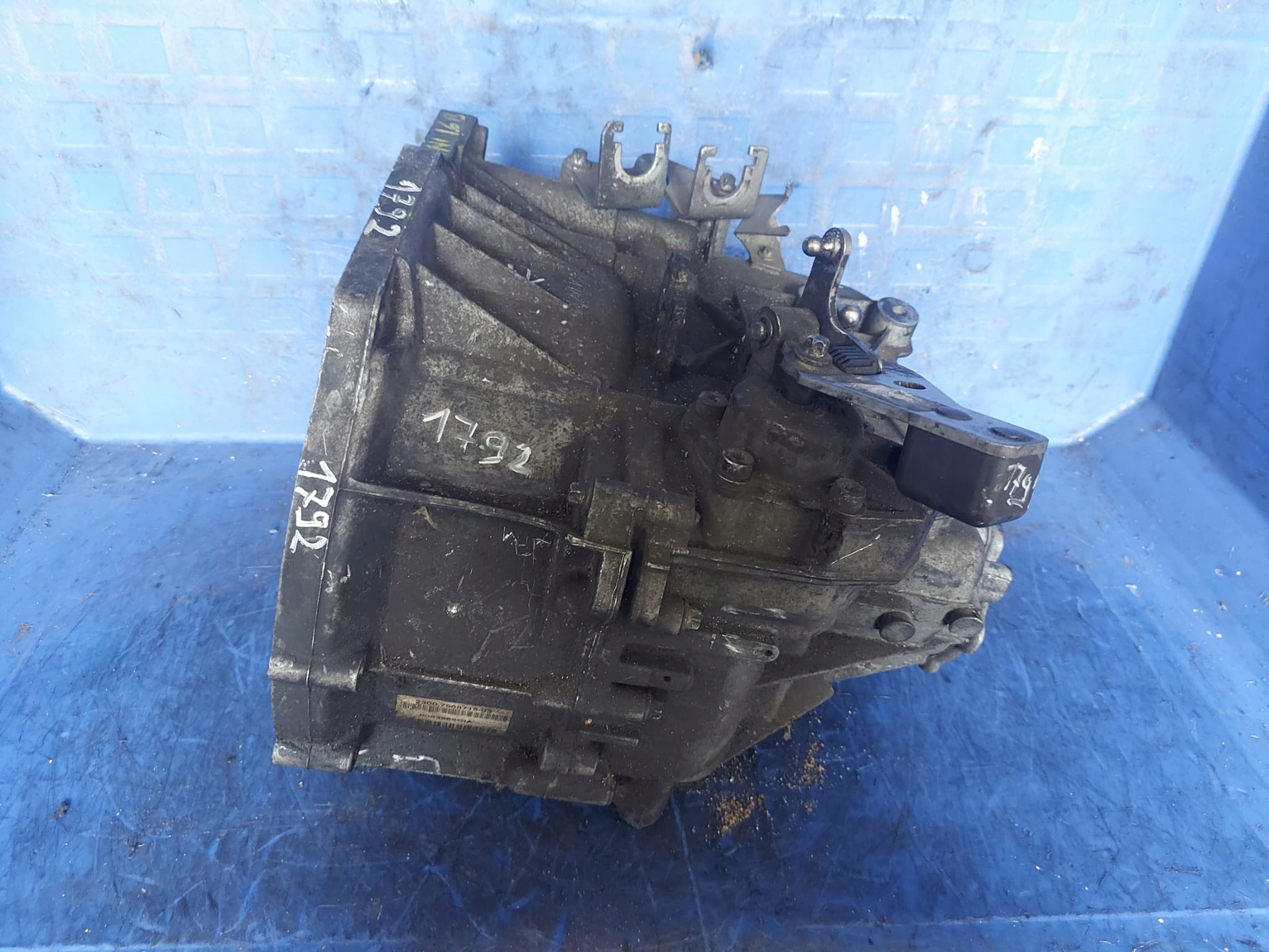 Getriebe MINI COOPER S 1.6 B 2300.7568718-03