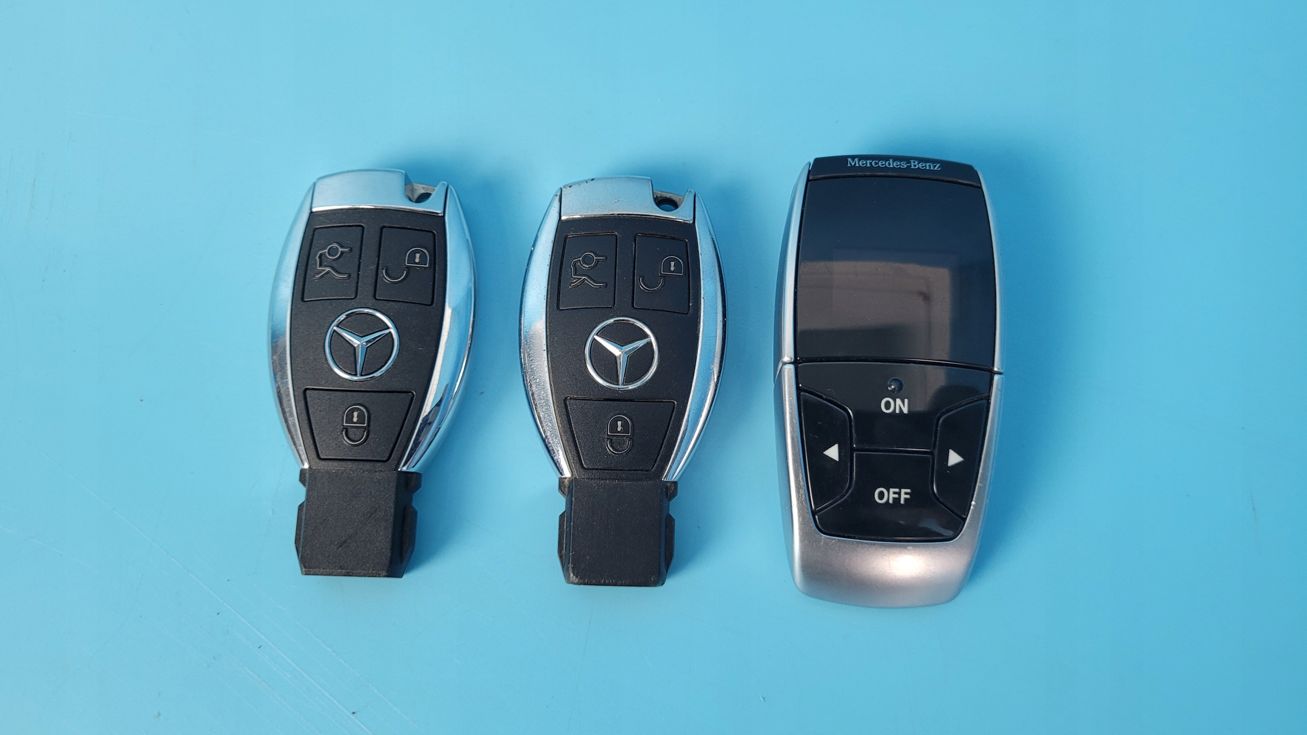 MERCEDES W218 CLS 350 KLUCZYK 2011DJ1122 PILOT WEBSASTO 50000806 KOMPLET