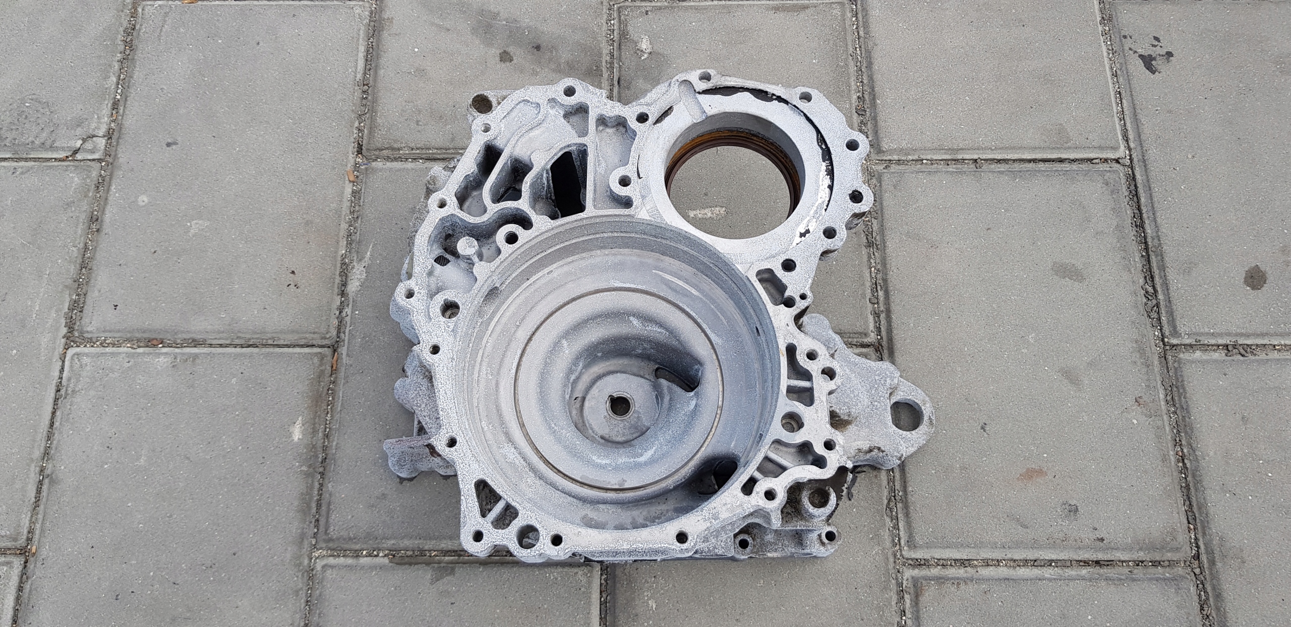 КОРПУС КОРОБКИ ПЕРЕДАЧ ZF 6093060010