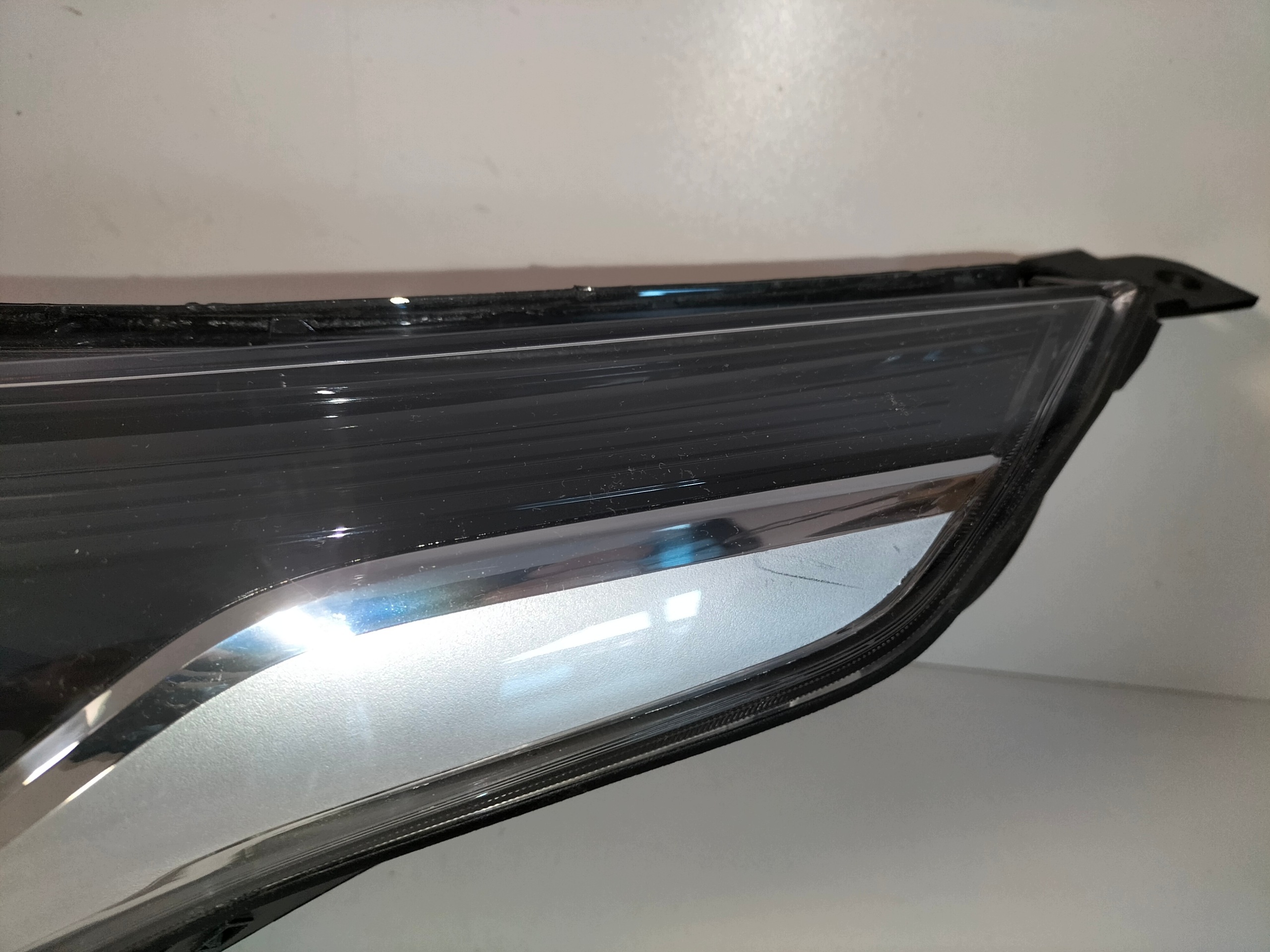 light front reflektor left KIA CEED III 18-21 below zarowke H7+H7 +LED
