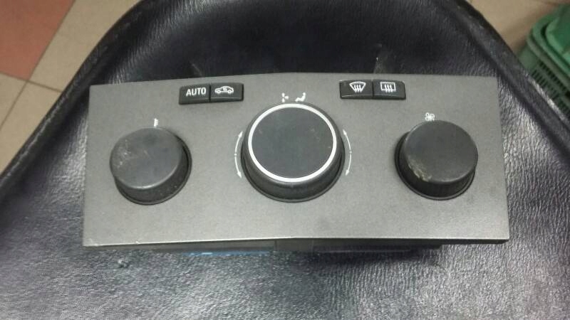PANEL air conditioning devices 13168100 OPEL ASTRA H