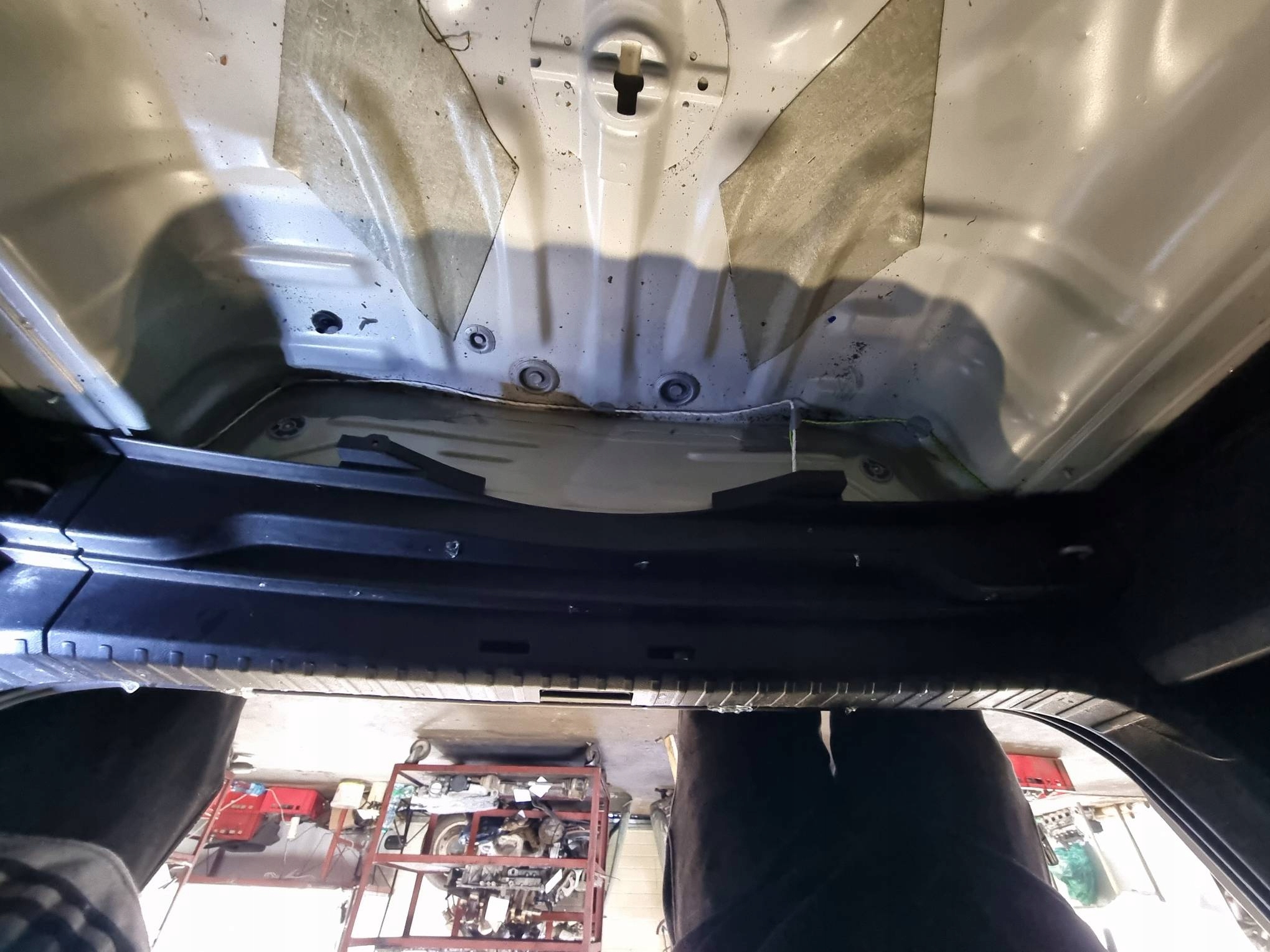 rear panel / sump SKODA KAROQ