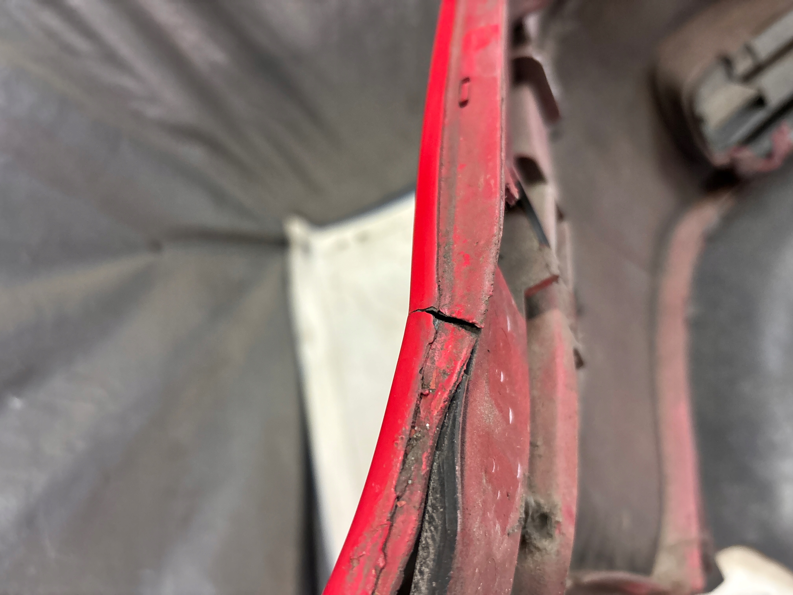 front bumper Volkswagen Golf IV 4 k: LP3G