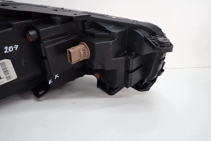 CHRYSLER PACIFICA PRECISION LED 20- reflektor left light left P68428559AC