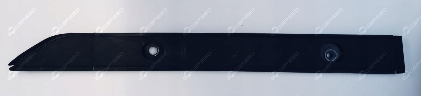 LR131649 - ОБШИВКА ДАХУ LAND ROVER DEFENDER