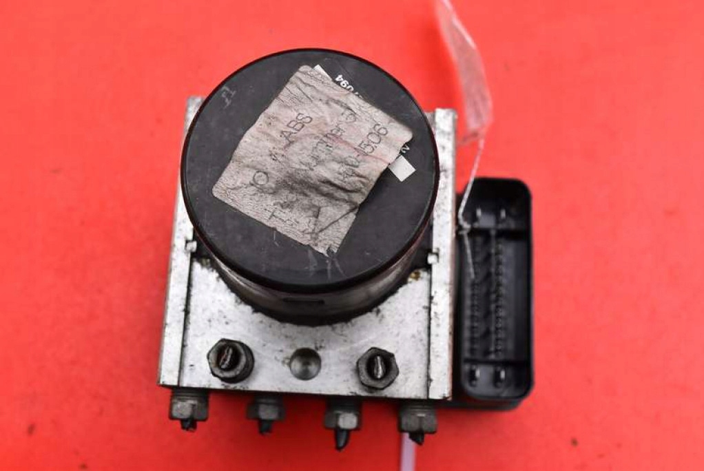 POMPA ABS 8M512M110AA FORD FOCUS MK2 1.6 TDCI 90 KM LIFT 08-11