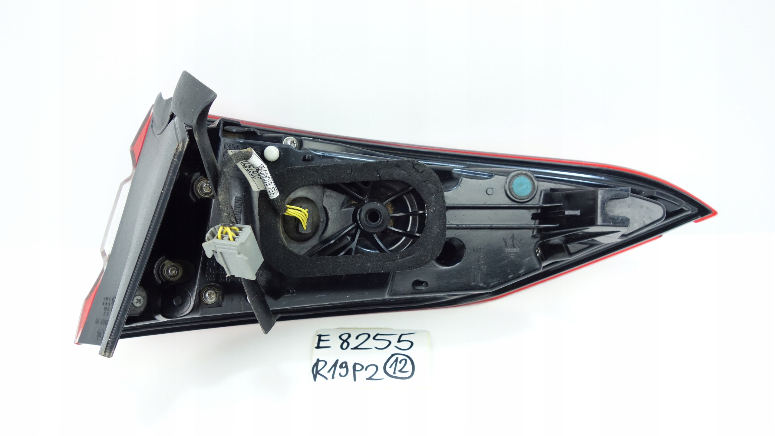 MASERATI LEVANTE 2016- light left rear part left rear 670032332