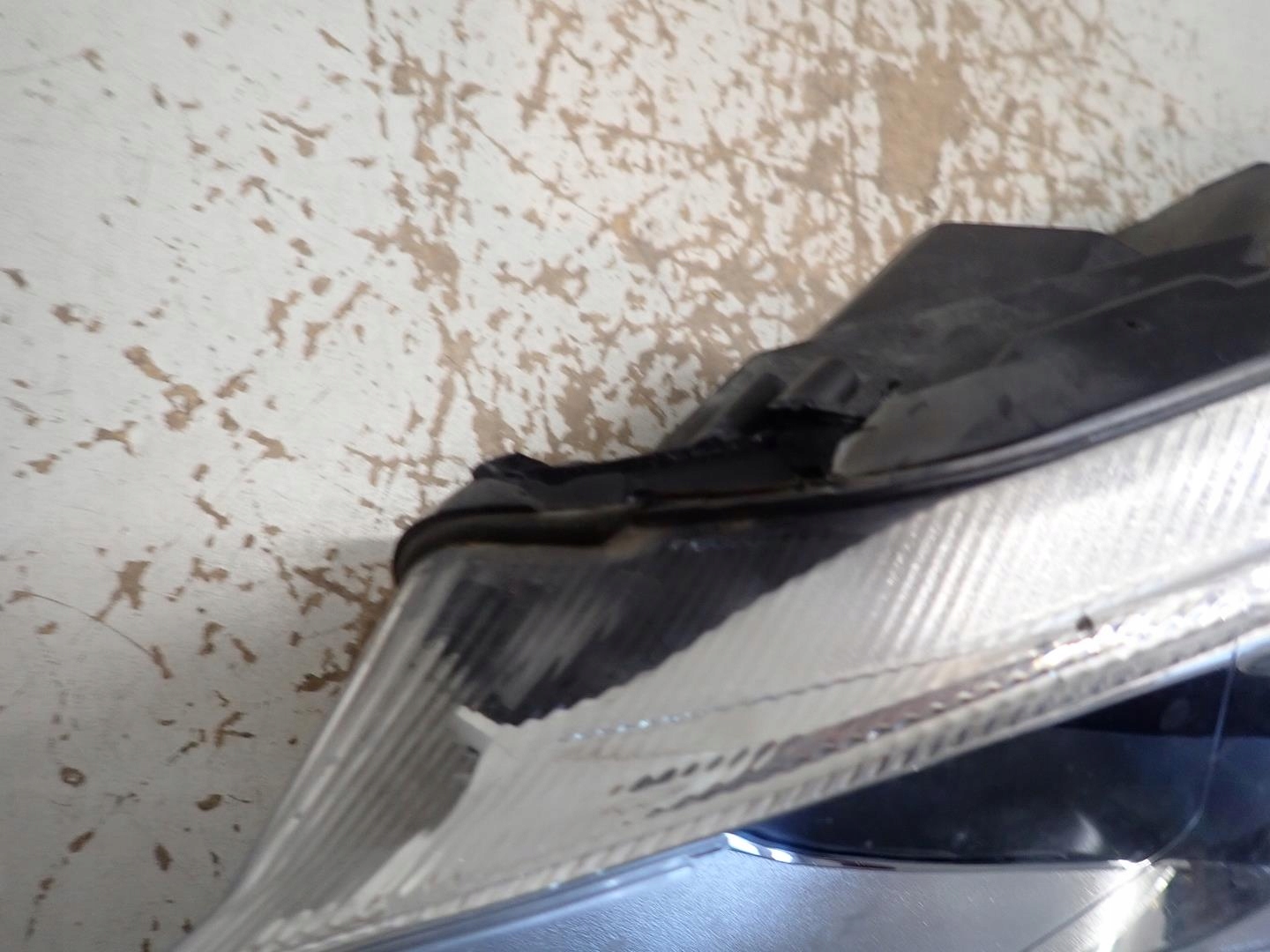 light front front left FORD FIESTA MK8 17