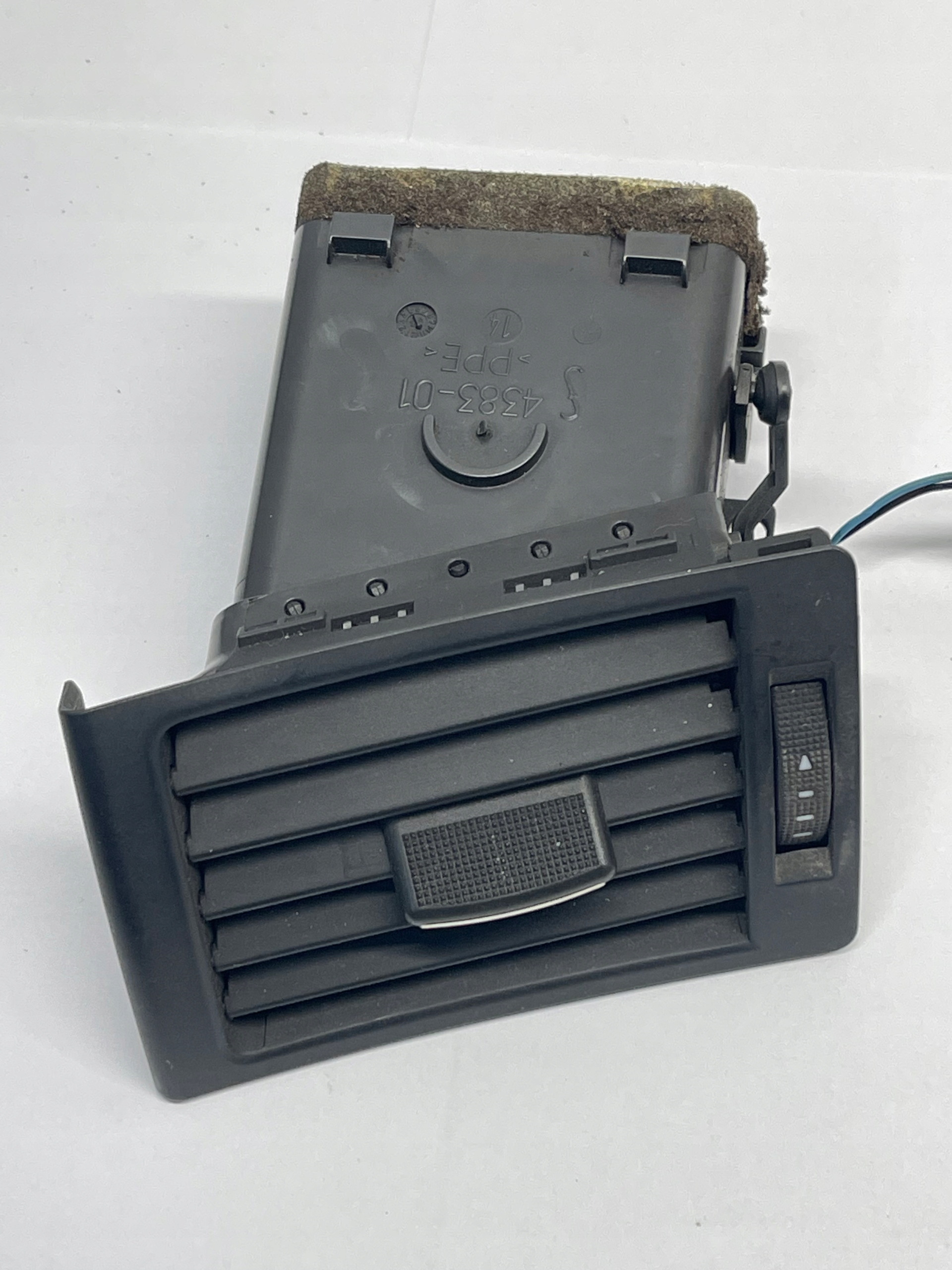 Audi OE 8E0820901D