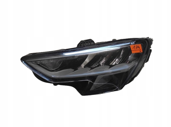 AUDI A3 8Y 20- LAMPA LEWA PRZÓD LED 8Y0941011
