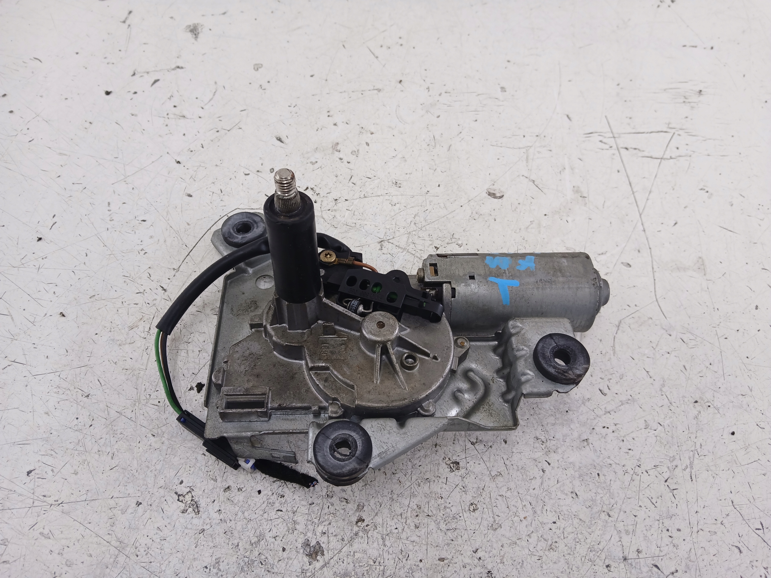 MITSUBISHI CARISMA törlö far 0390206517