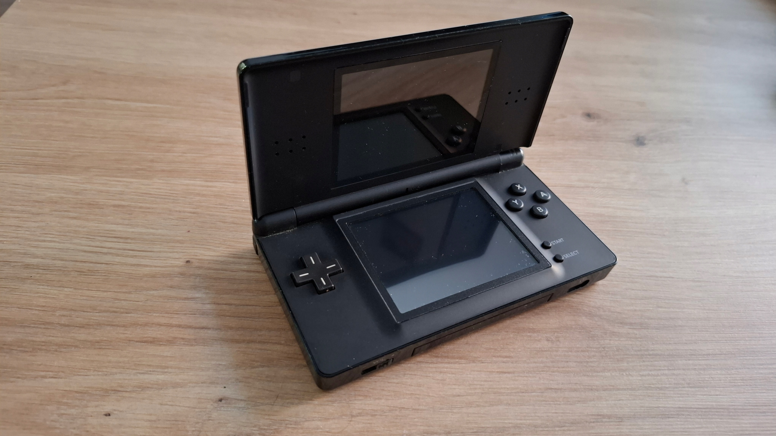 Konsola Nintendo DSi czarny • Cena, Opinie - Allegro