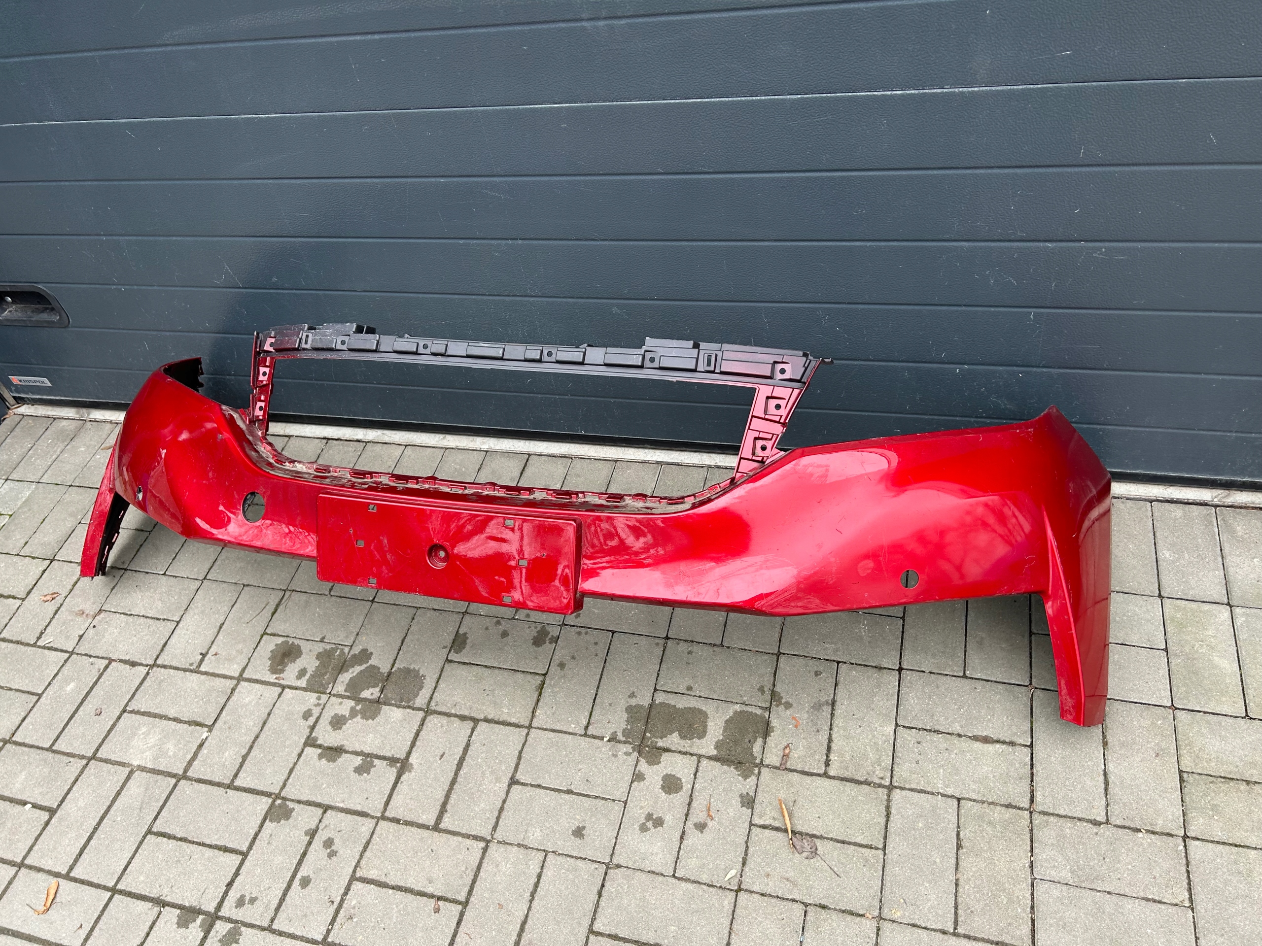 Skywell Et5 branik prednji dio prednji