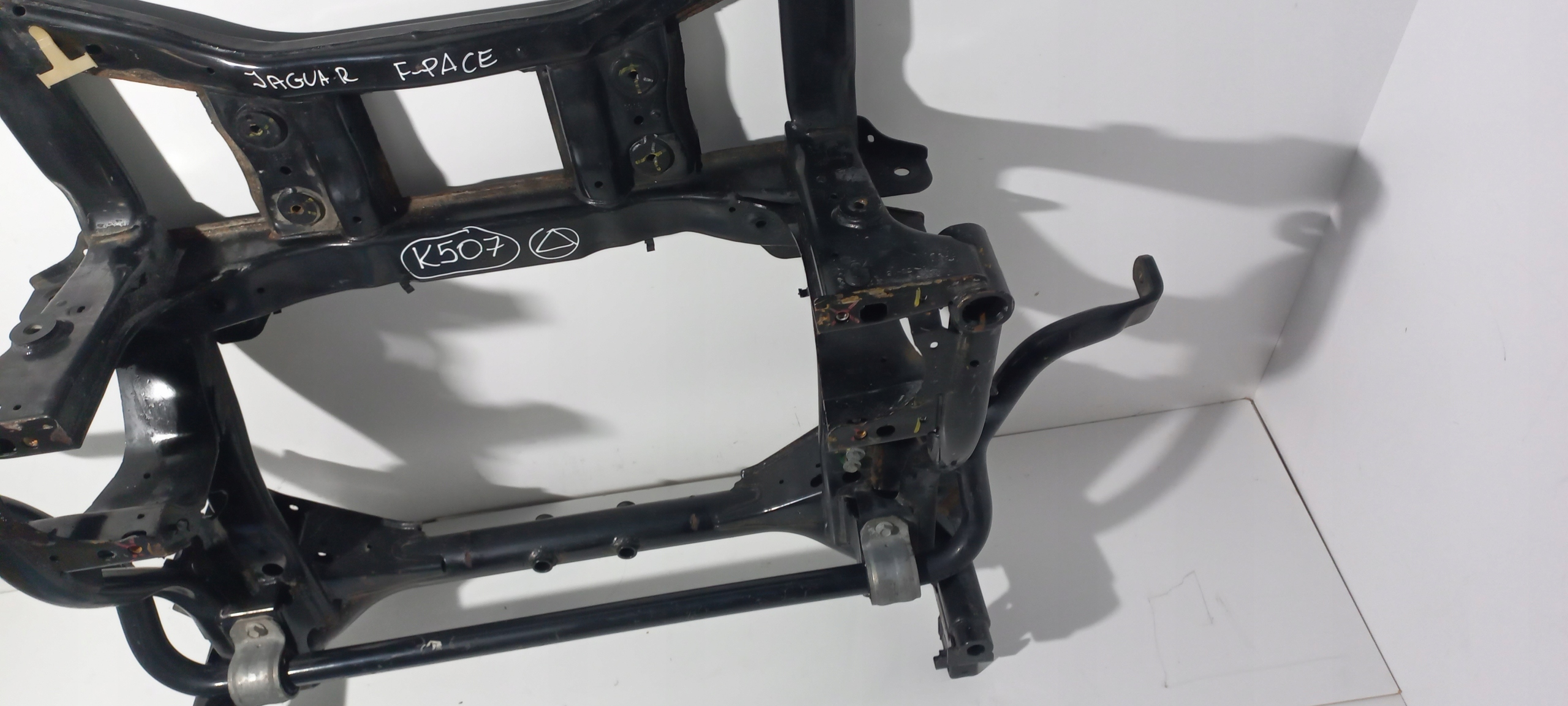 JAGUAR F-PACE axle beam front subframe HK83-51836-AA