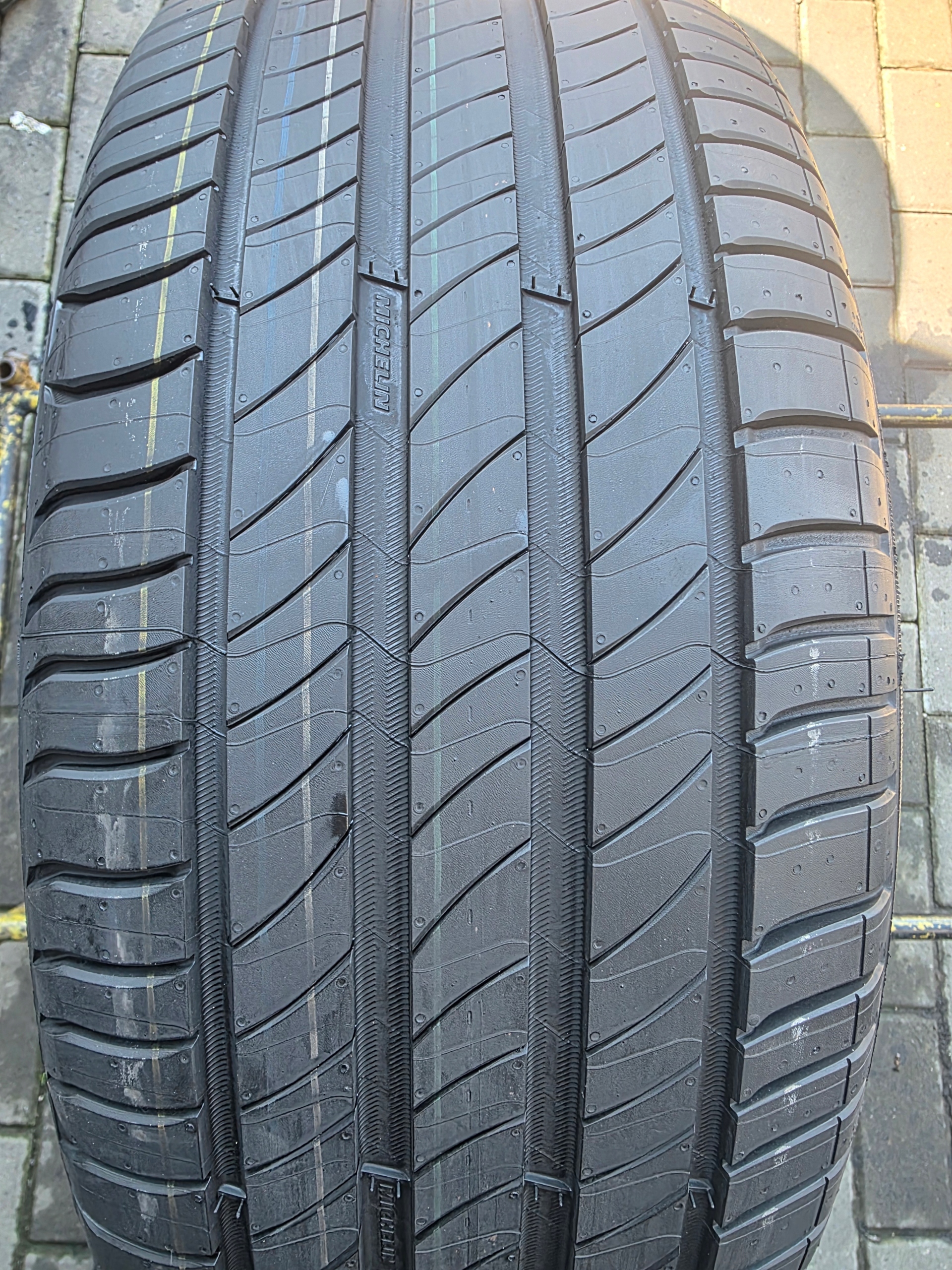 Michelin Primacy 235 45 18 - Niska cena na Allegro