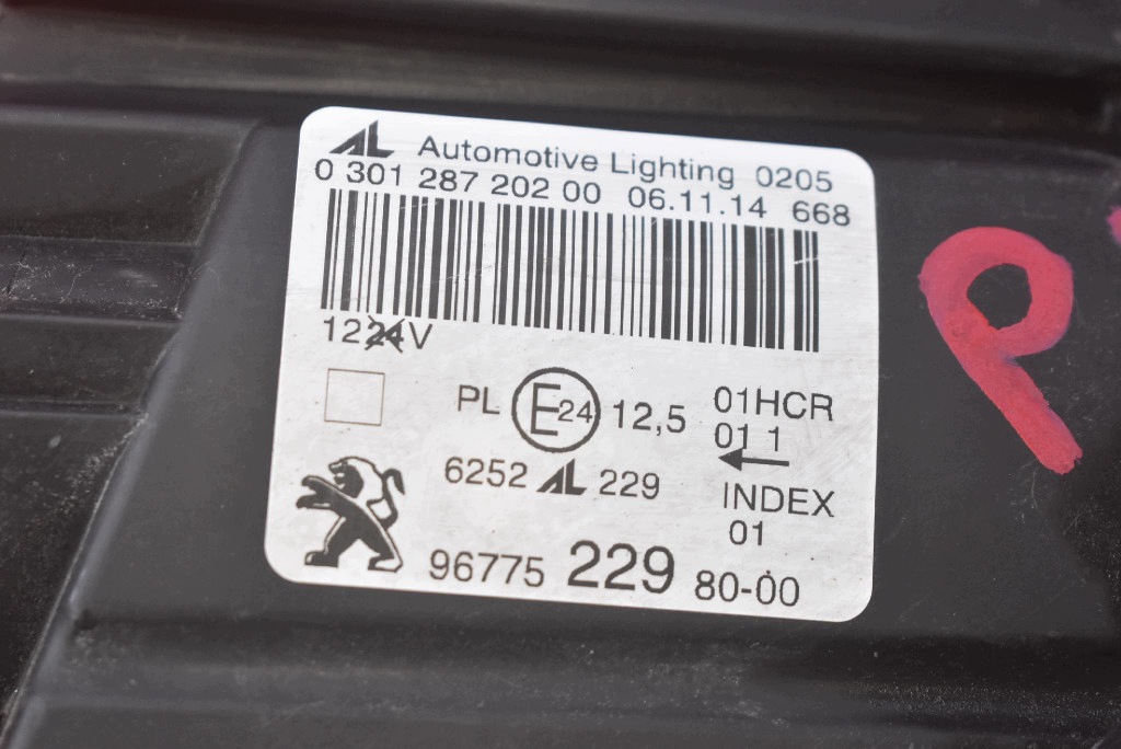 REFLEKTOR right light front EU 9677522980 PEUGEOT 308 2 II T9 13-17