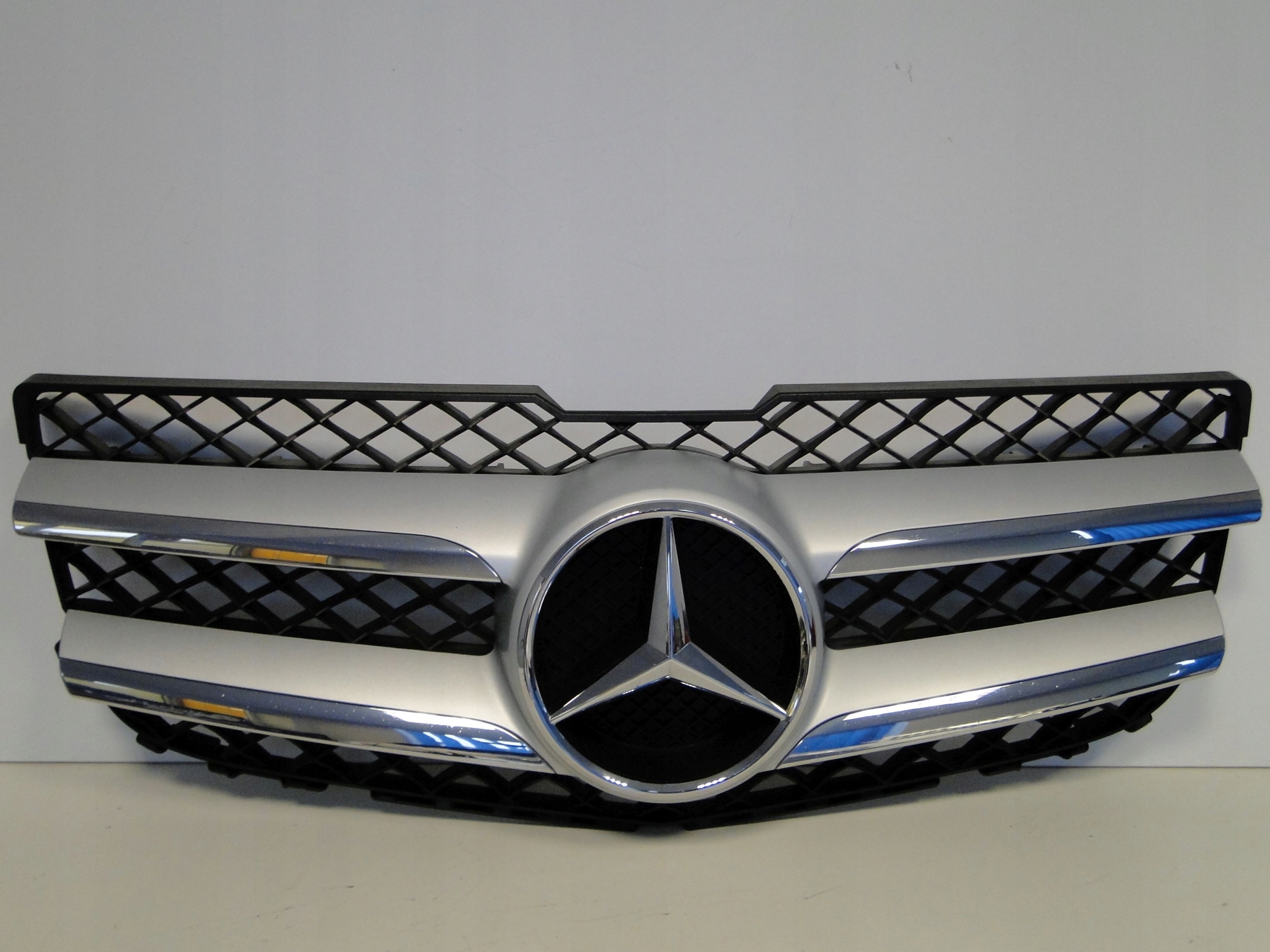MERCEDES GLK 204 X204 LIFT GRILL ATRAPA BEZ RADARU Producent części Mercedes-Benz OE
