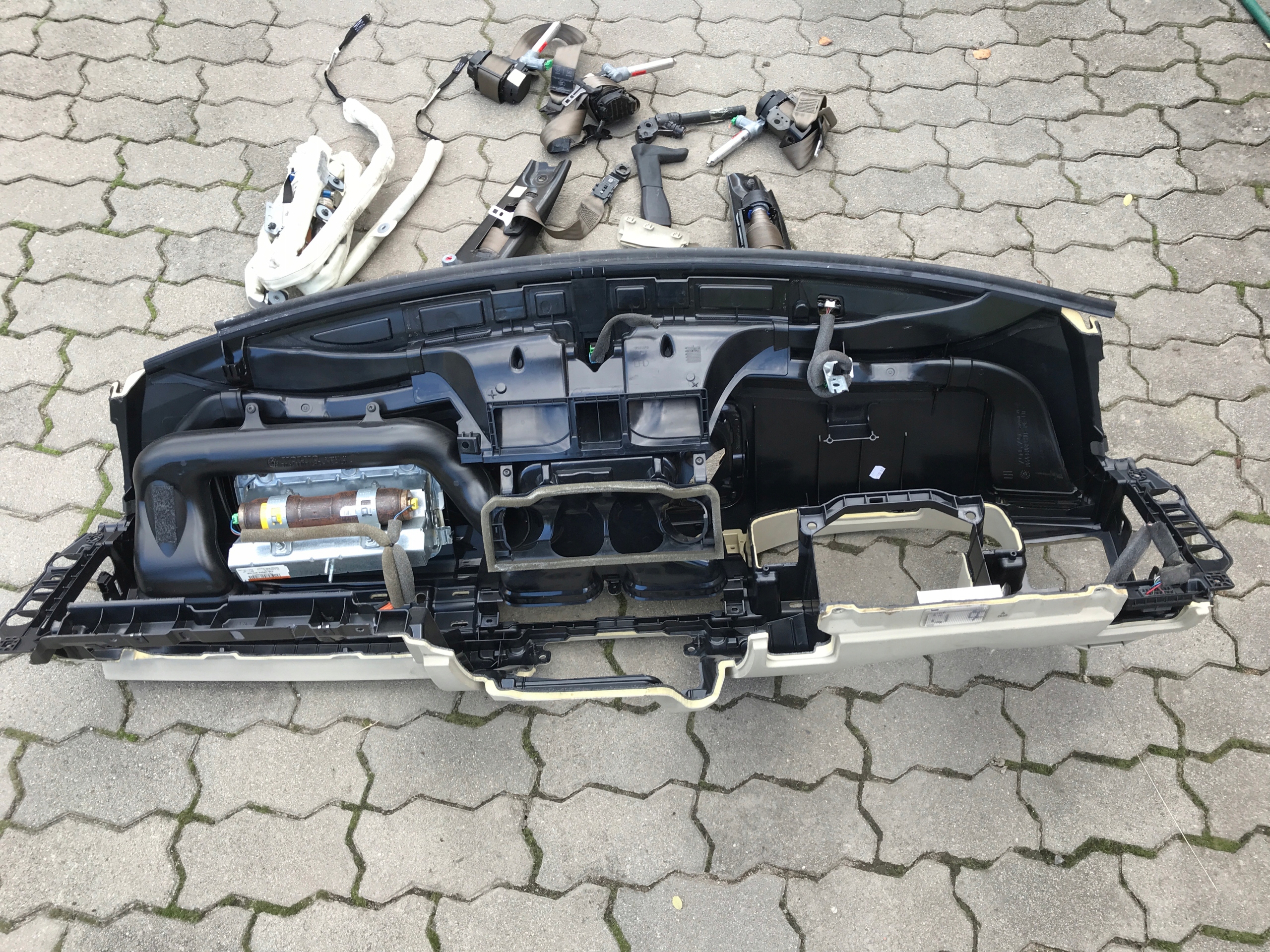 console dashboard tension belts airbag VOLVO S80 II EUROPA