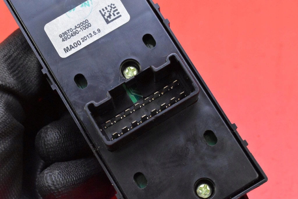 control panel of the window EU 93570-A2000 KIA CEED 2 II 1.6 CRDI 128 KM 12-15