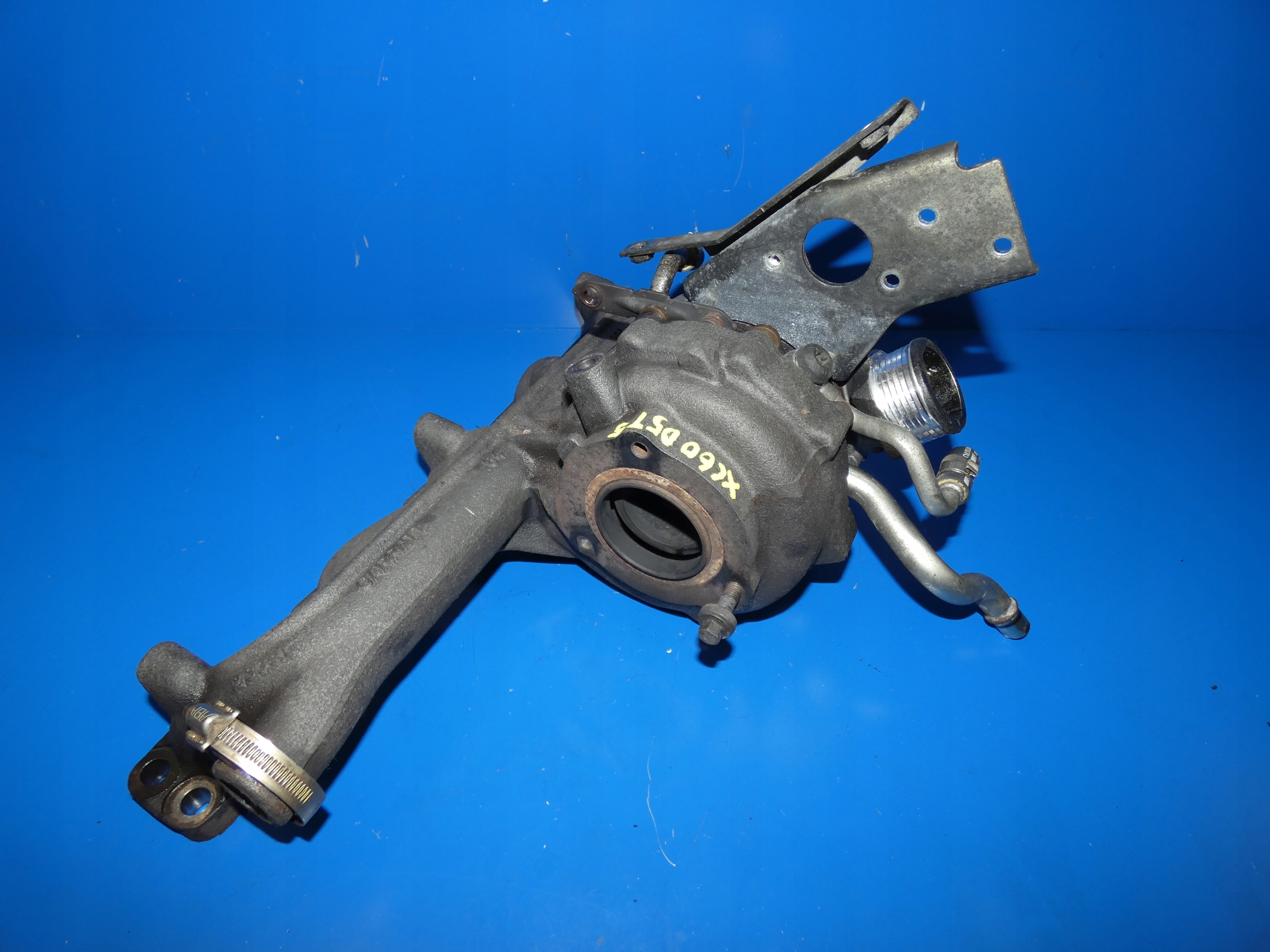 VOLVO XC60 S80 V70 2.4 D5 turbo TURBINA