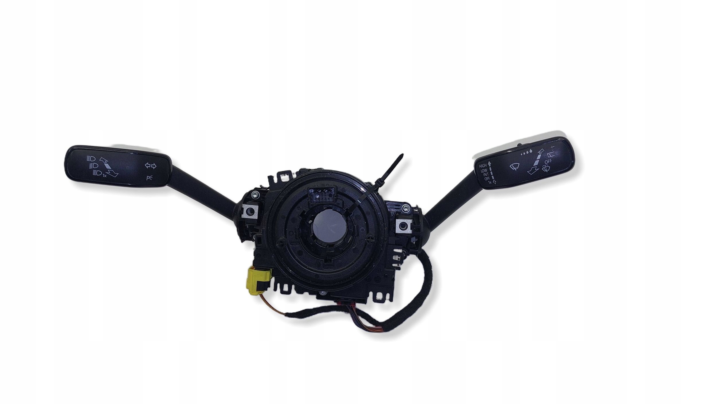 GOLF VII TIGUAN OCTAVIA III control ring steering wheel levers and controls 5Q0953569A