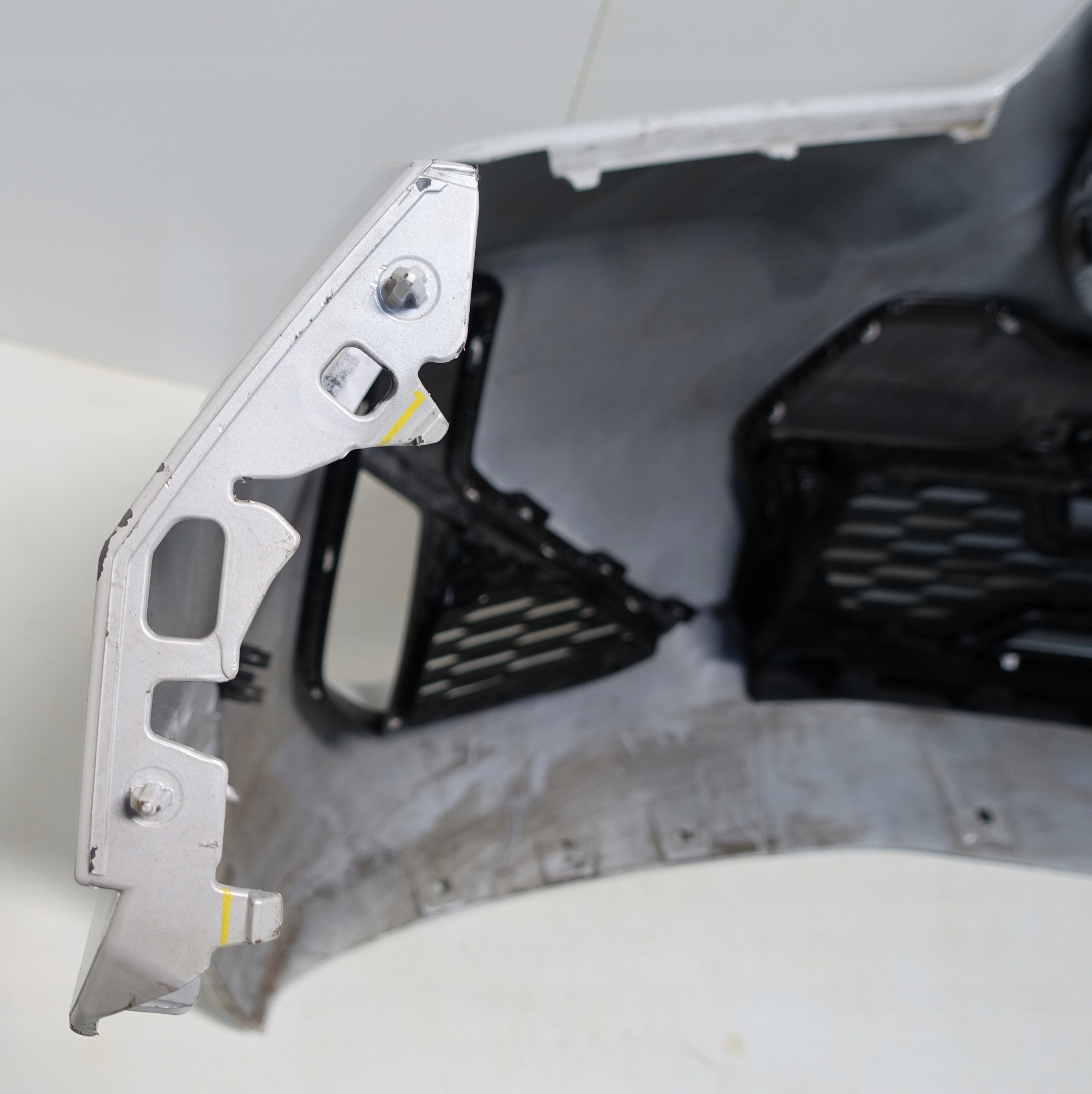 BMW X1 U11 m-packet 9881907 2022- below 6 PDC front bumper front