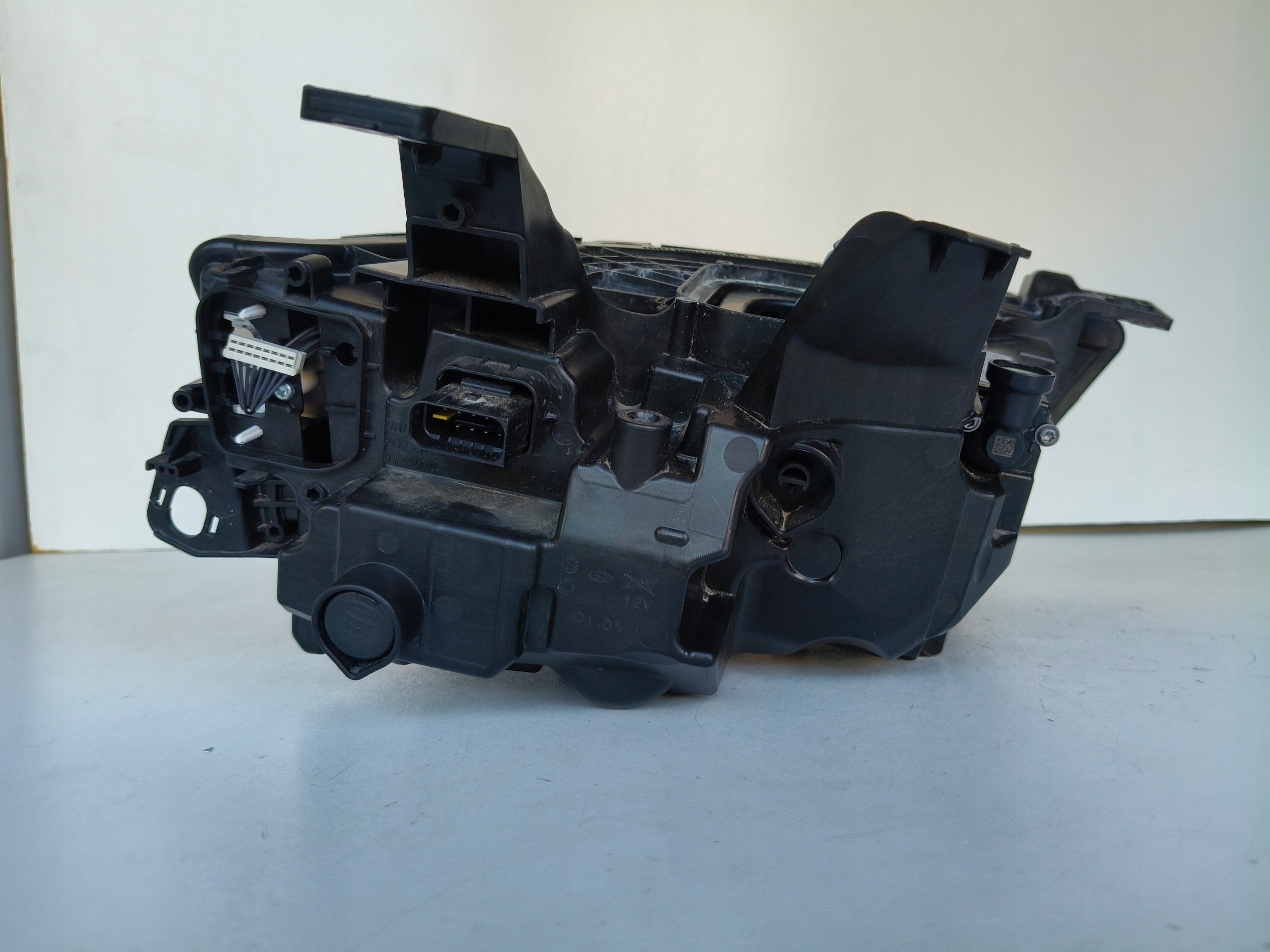 light left REFLEKTOR OPEL ASTRA VI L 22- FULL LED