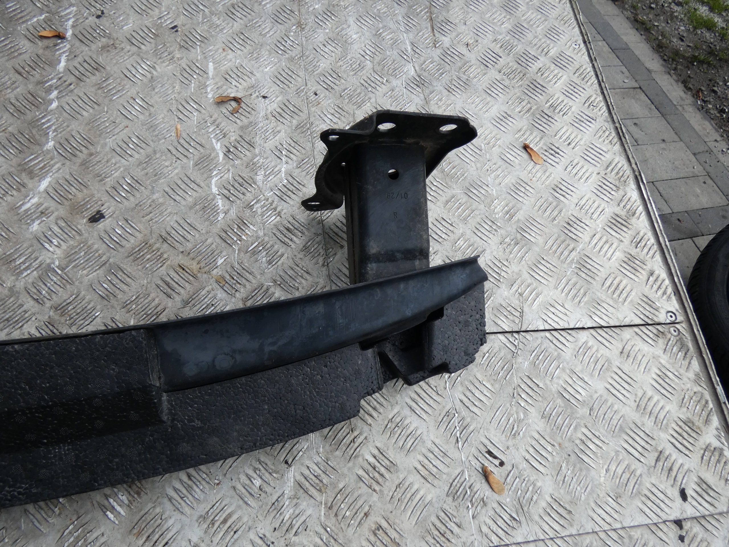 sider bumper front ABSORBER VW TOURAN and 03-06 KOMPLET