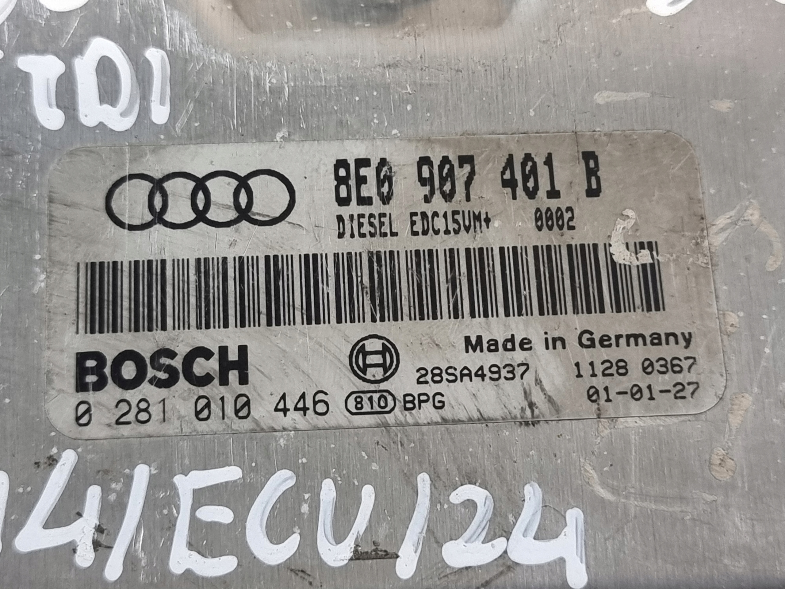 control unit computer of the engine OE 8E0907401B AUDI A4 B6 2.5 TDI