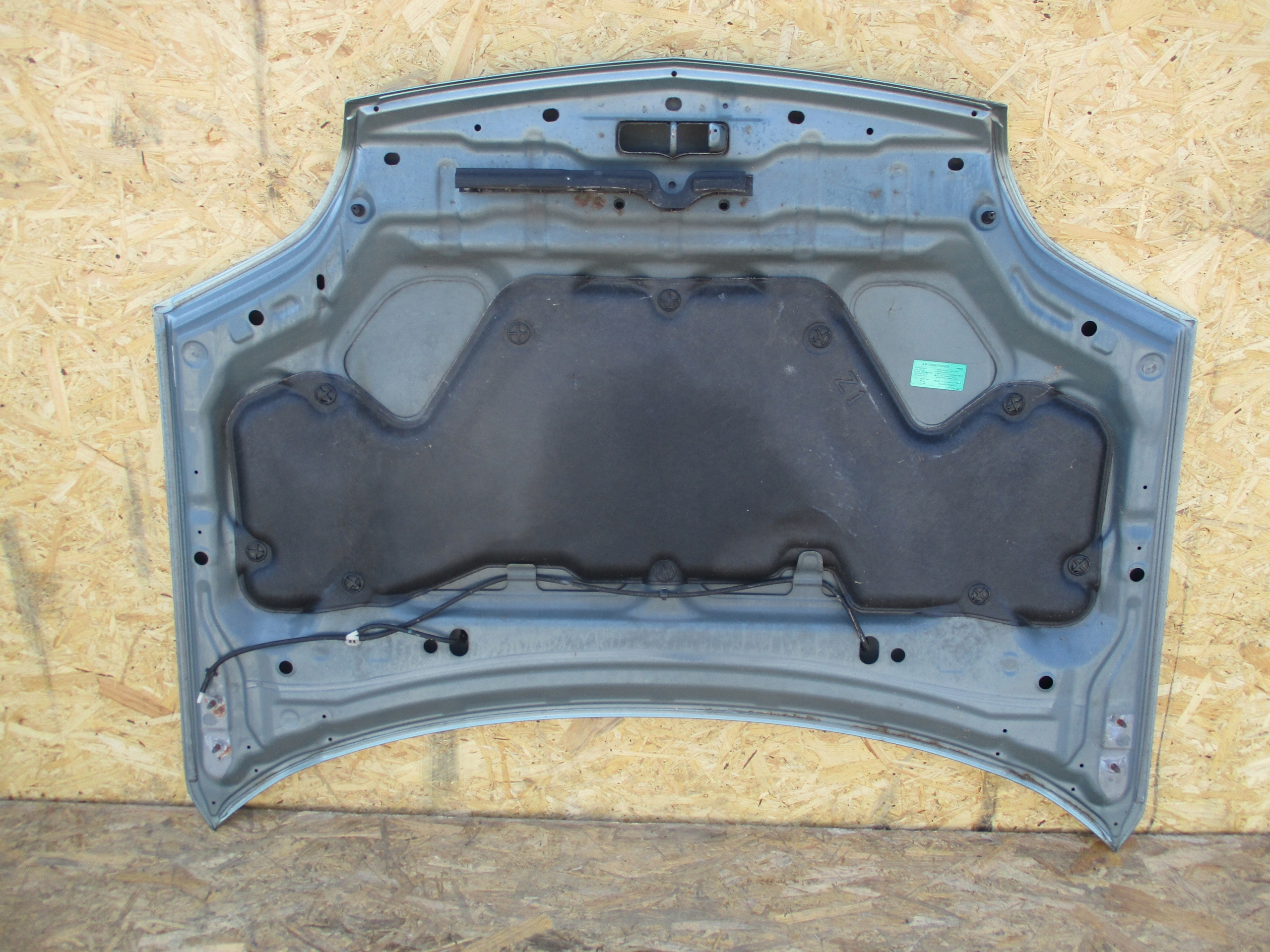 bonnet front Nissan X-trail T30 01-07