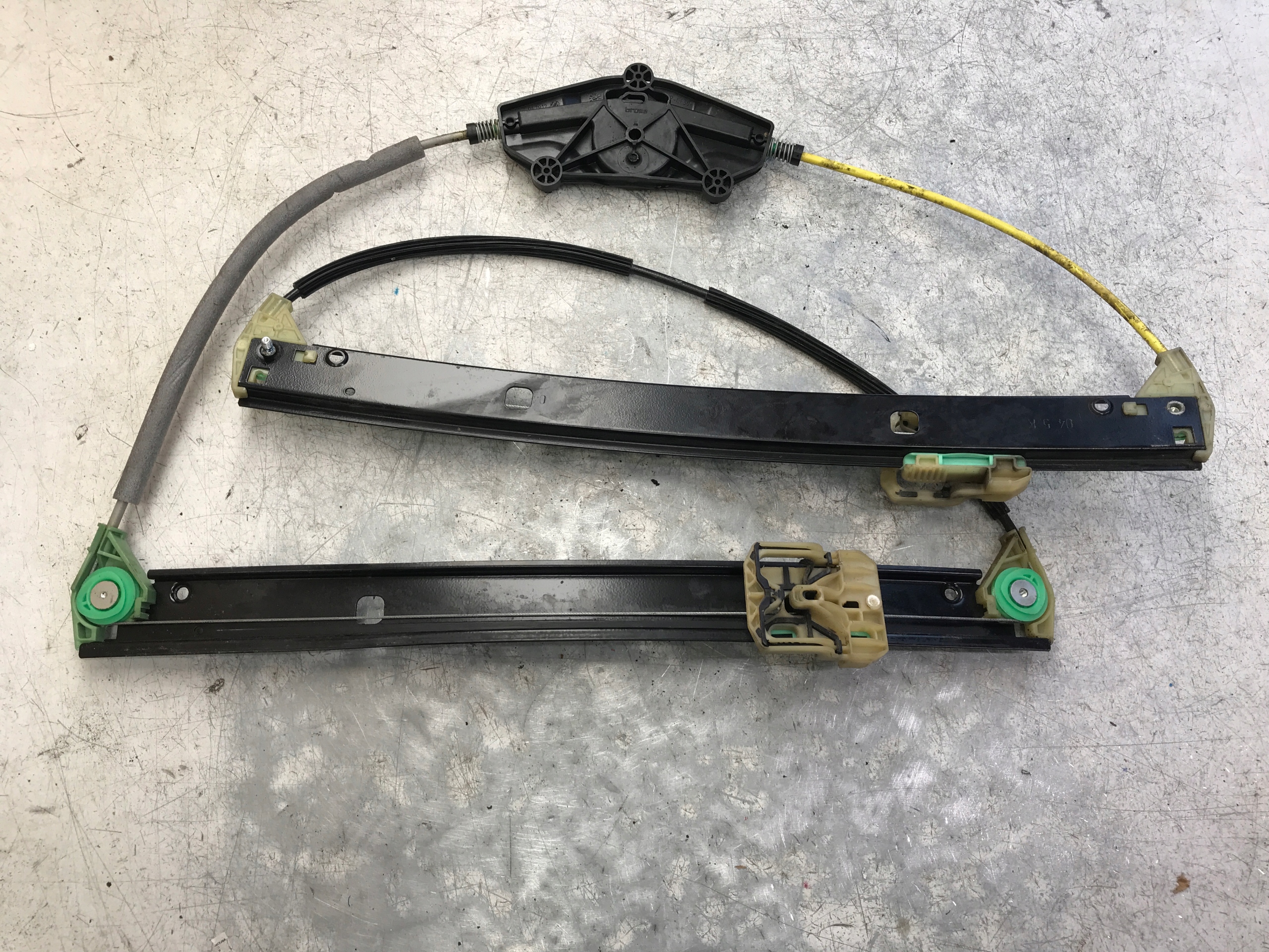 window regulator right front A4 B8 LIFT 8K0837462E