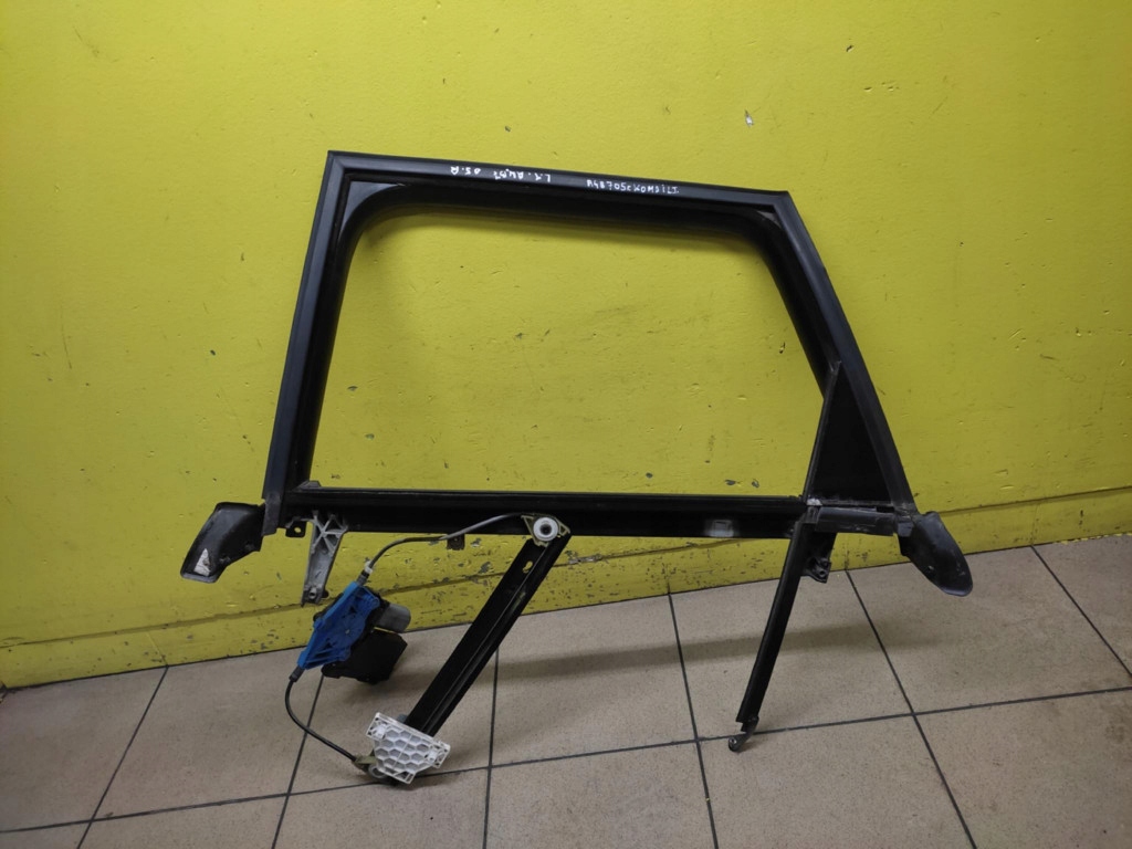 AUDI A4 B7 KOMBI window regulator left rear part 8E0839461B
