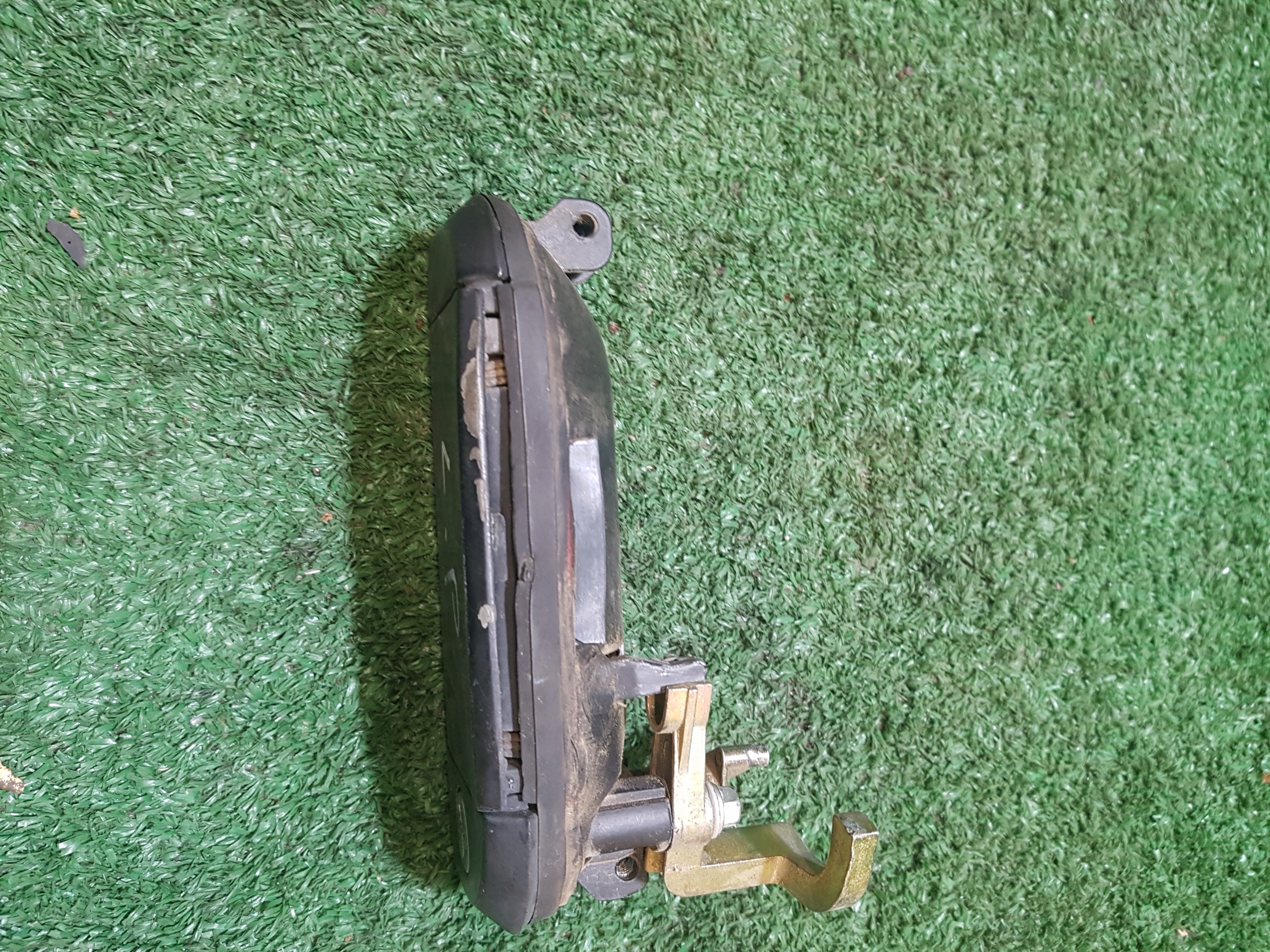 handle left front exterior VOLKSWAGEN T4