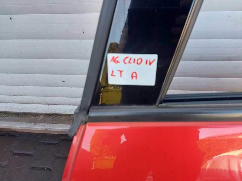 RENAULT CLIO 4 IV DRZWI LEWY TYŁ LEWE TYLNE TENNP Strona zabudowy tył - lewa