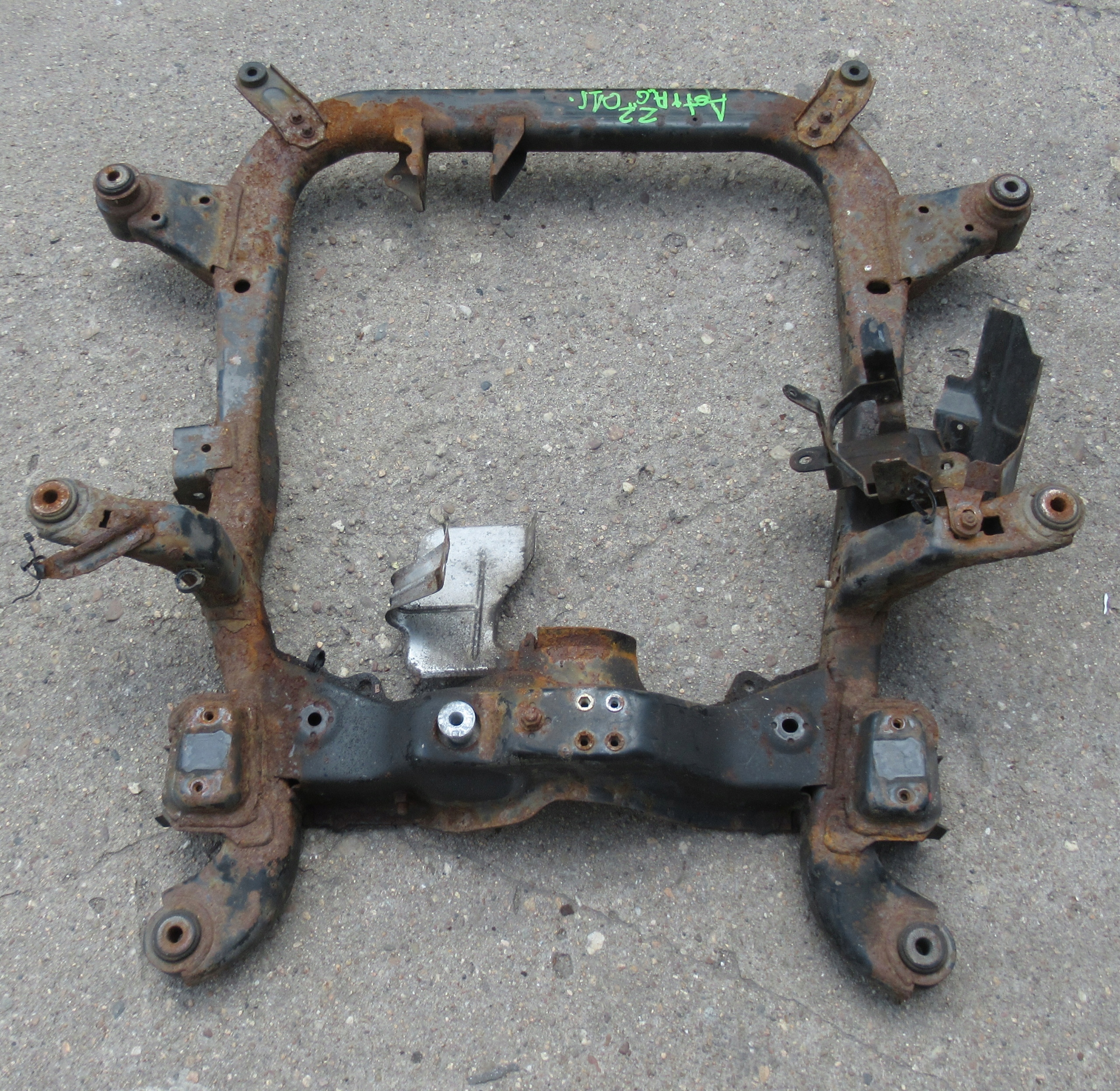 ASTRA G COUPE BERTONE 2.2 KOŁYSKA SANKI WÓZEK Numer katalogowy części 67846 1