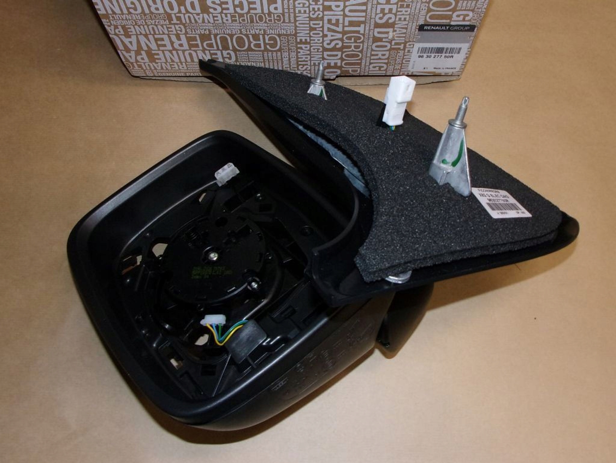 Boční Zrcátko R Trafic II,III 14> Levé 963027750R