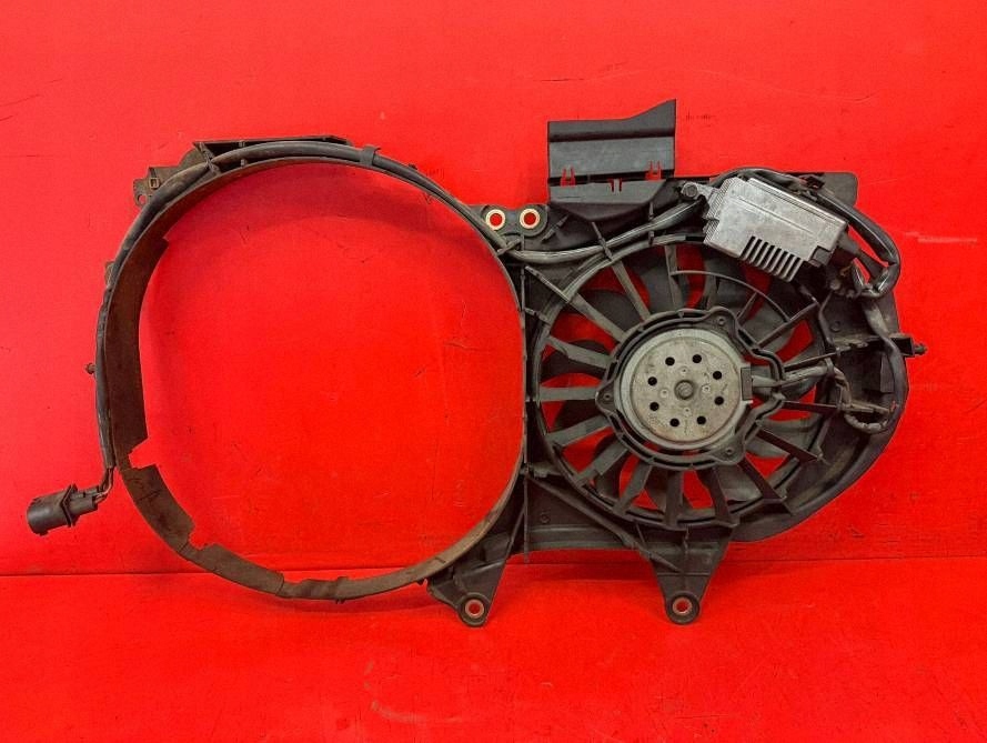 ventilátor chladiče modul obal do Audi A4 B6 8E 8E0959501F 2.5 tdi V6