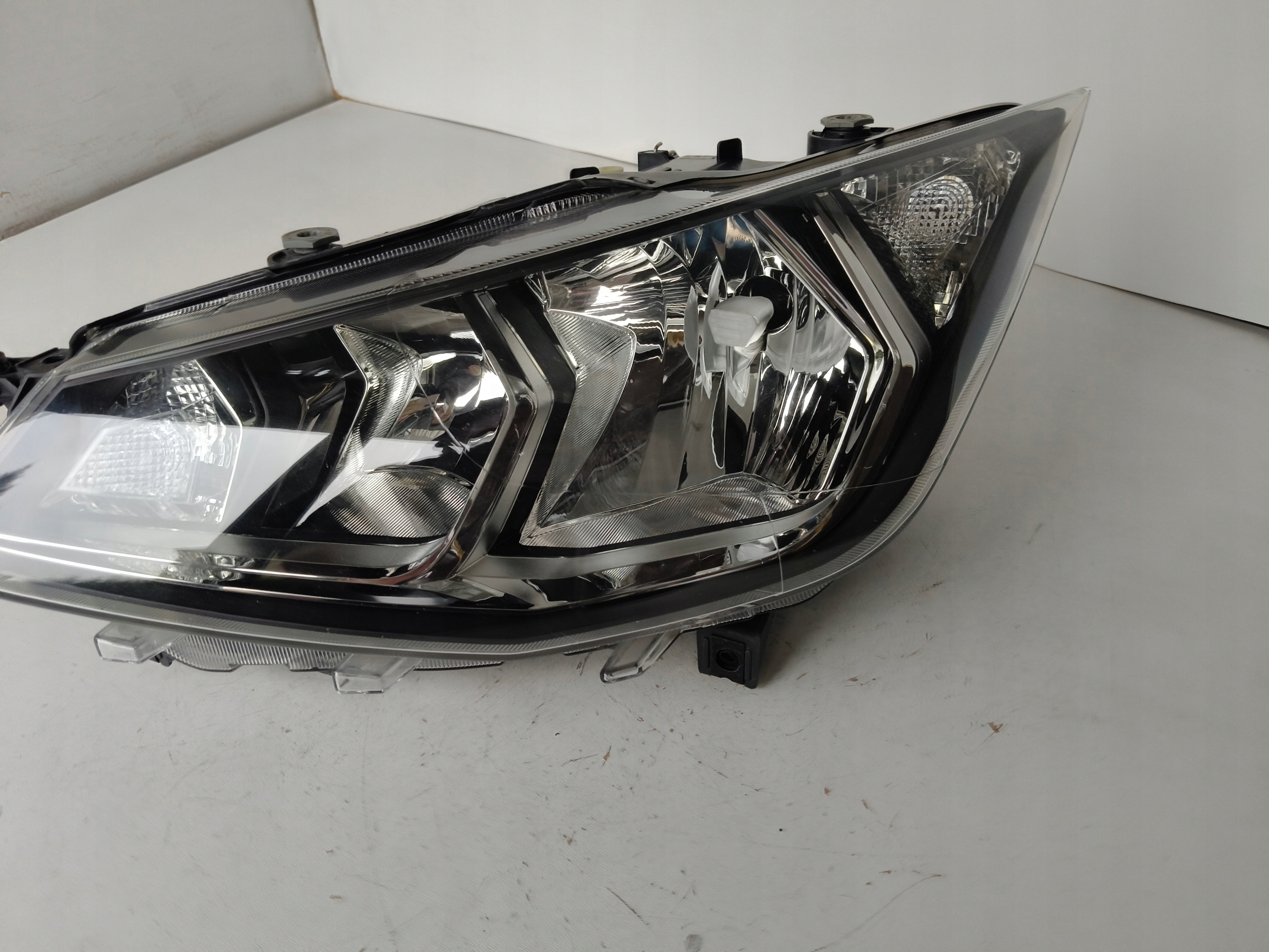 light left REFLEKTOR SEAT IBIZA V 6F 6F0 17- ARONA 6F9