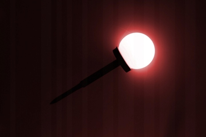 Lampa solarna kula 12 szt 10 cm kolorowa LED wbijana ogrodowa na taras