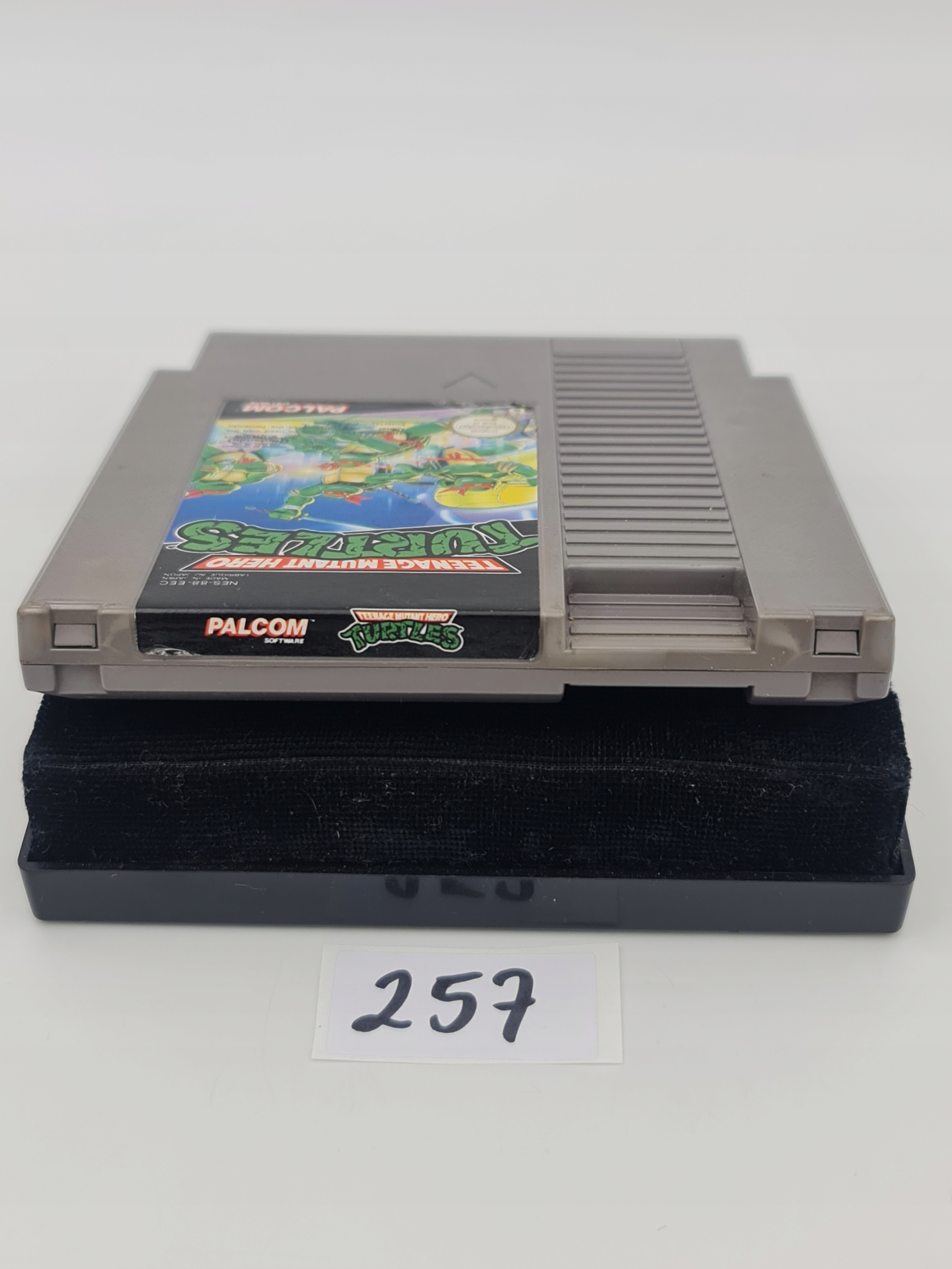 NINTENDO NES TEENAGE MUTANT HERO TURTLES Platforma Nintendo NES