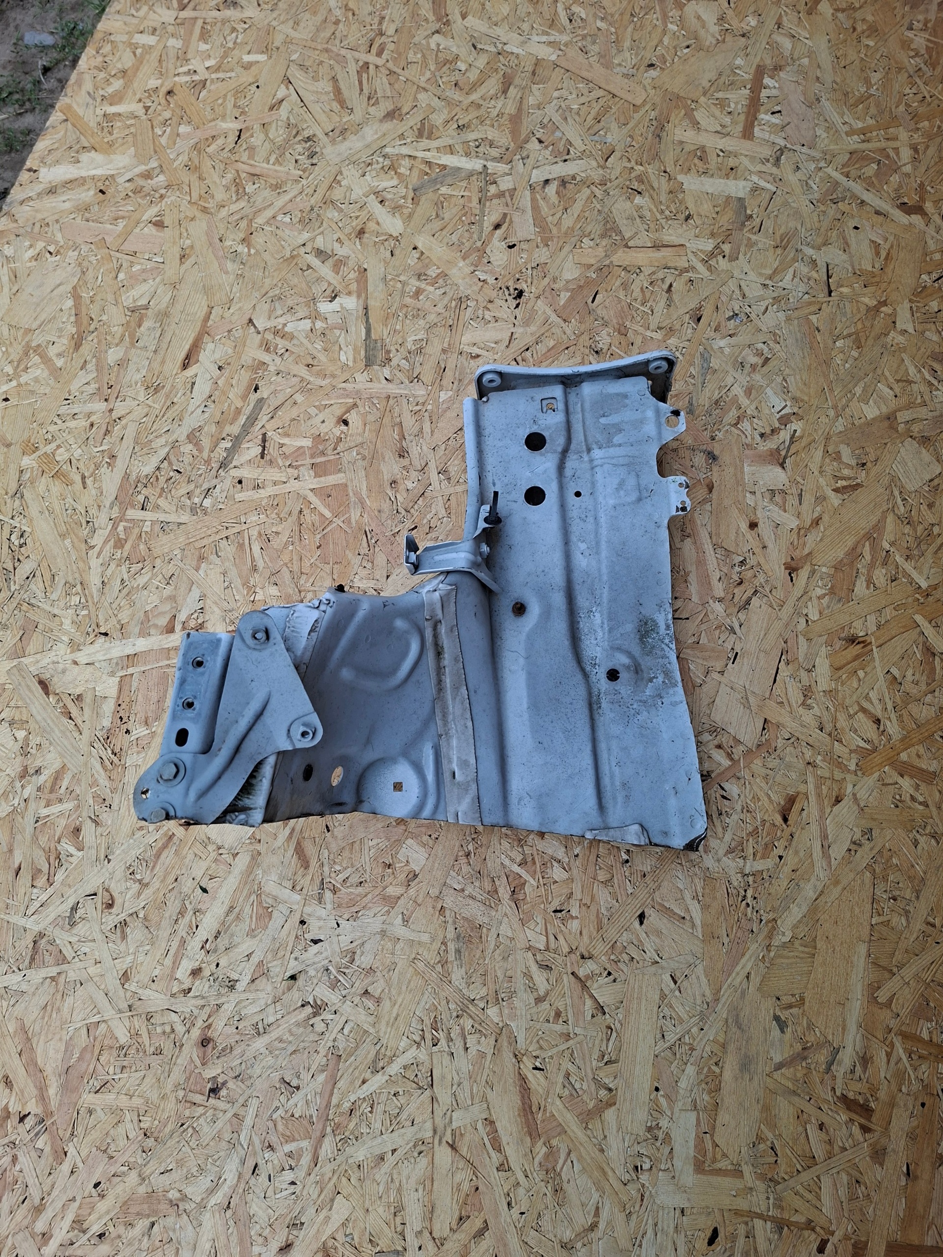 LONGHERONE FARTUCH quarto LONGHERONE Destro SEAT IBIZA V