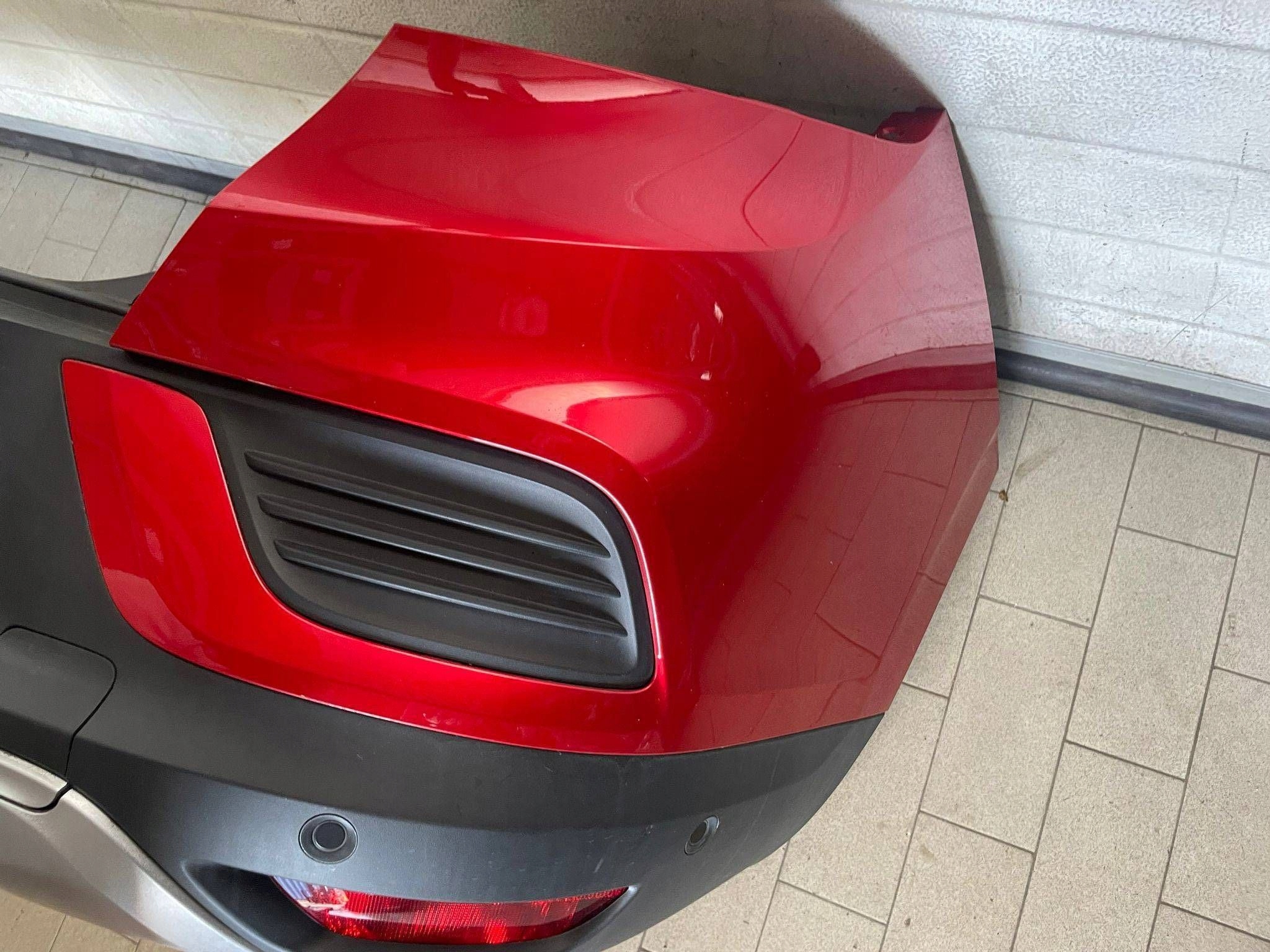 bumper rear complete Renault Arkana 6xPDC TENNP