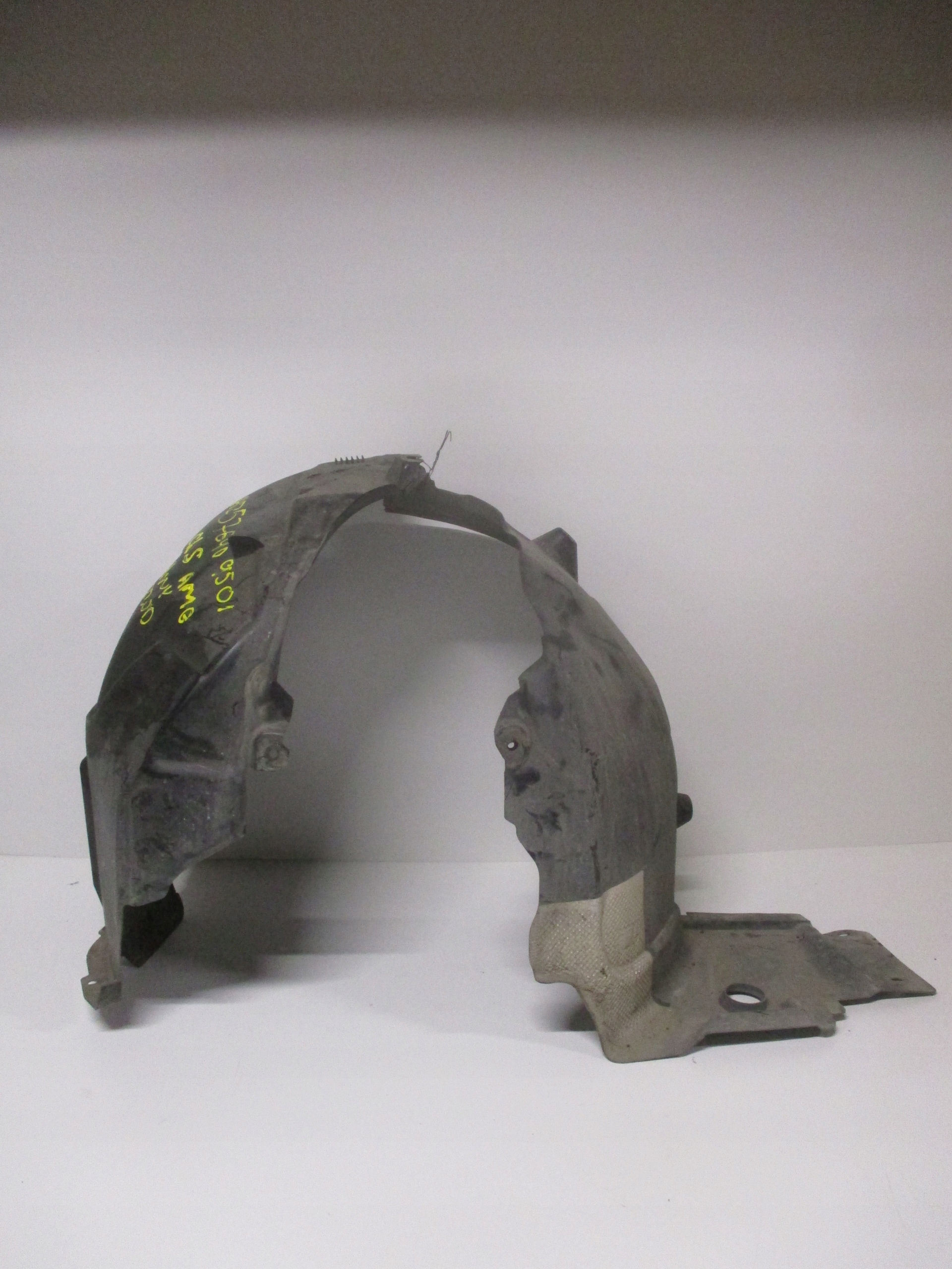 mudguard MERCEDES CLS AMG A2576909801 right front